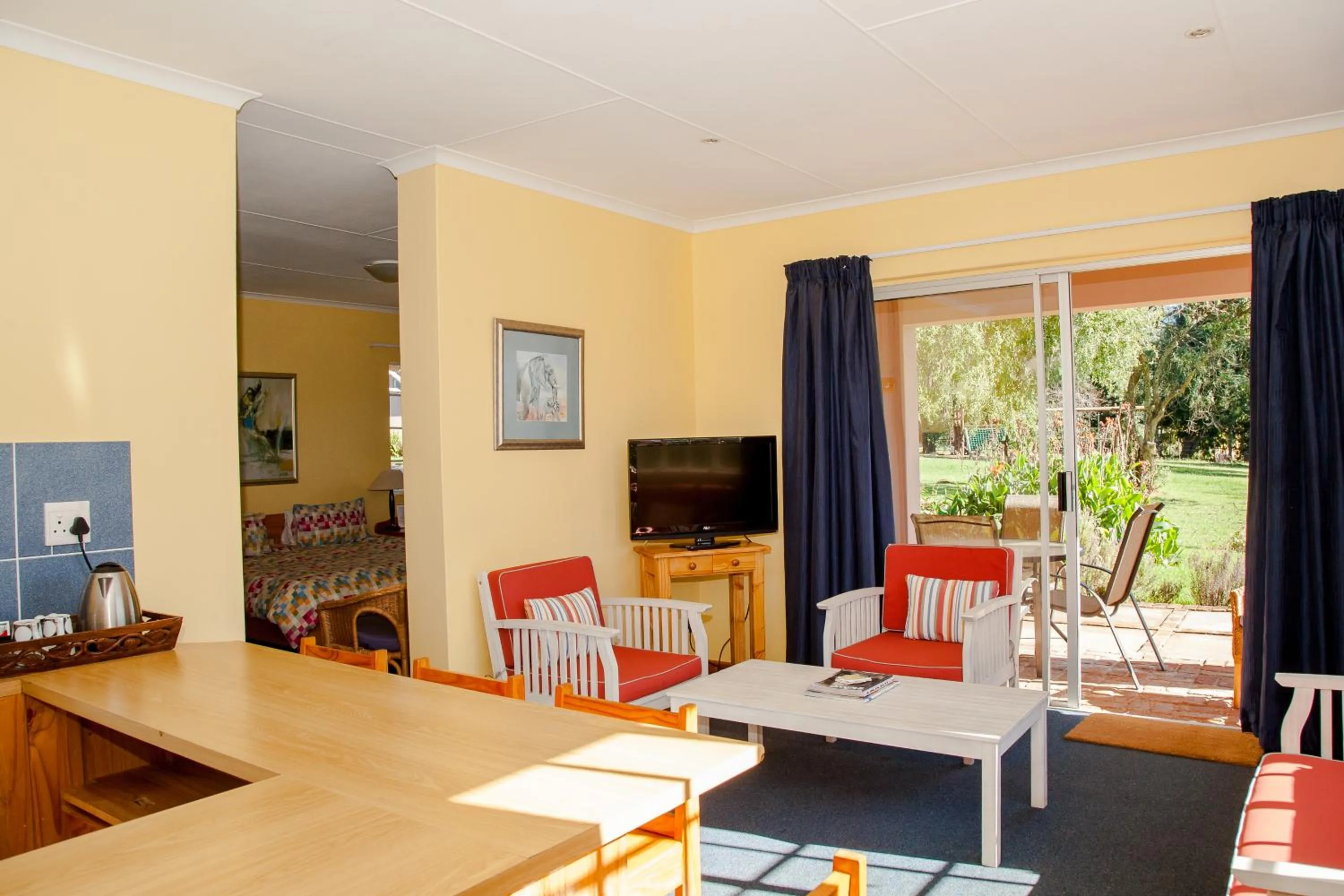 Kitchen or kitchenette in The Manderson Hotel and Conference Centre