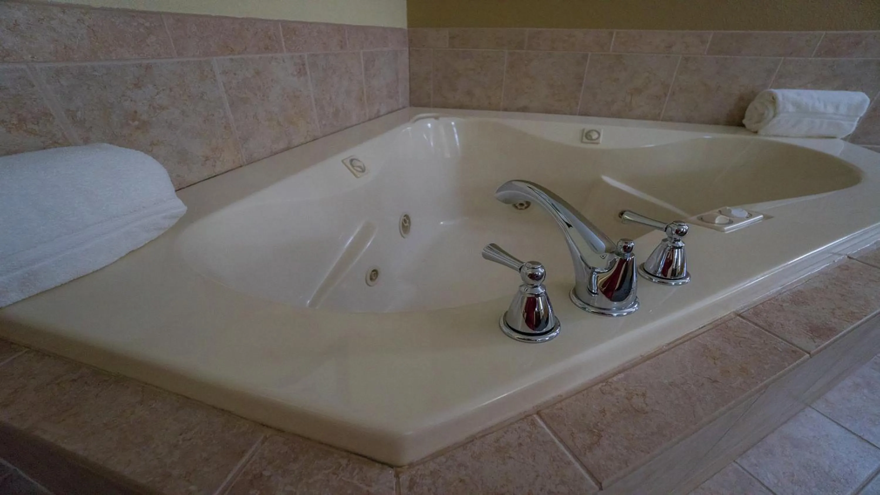 Photo of the whole room in Holiday Inn Express Hotel & Suites Pampa by IHG