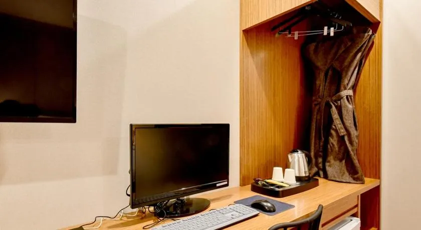 Blanc Business Hotel