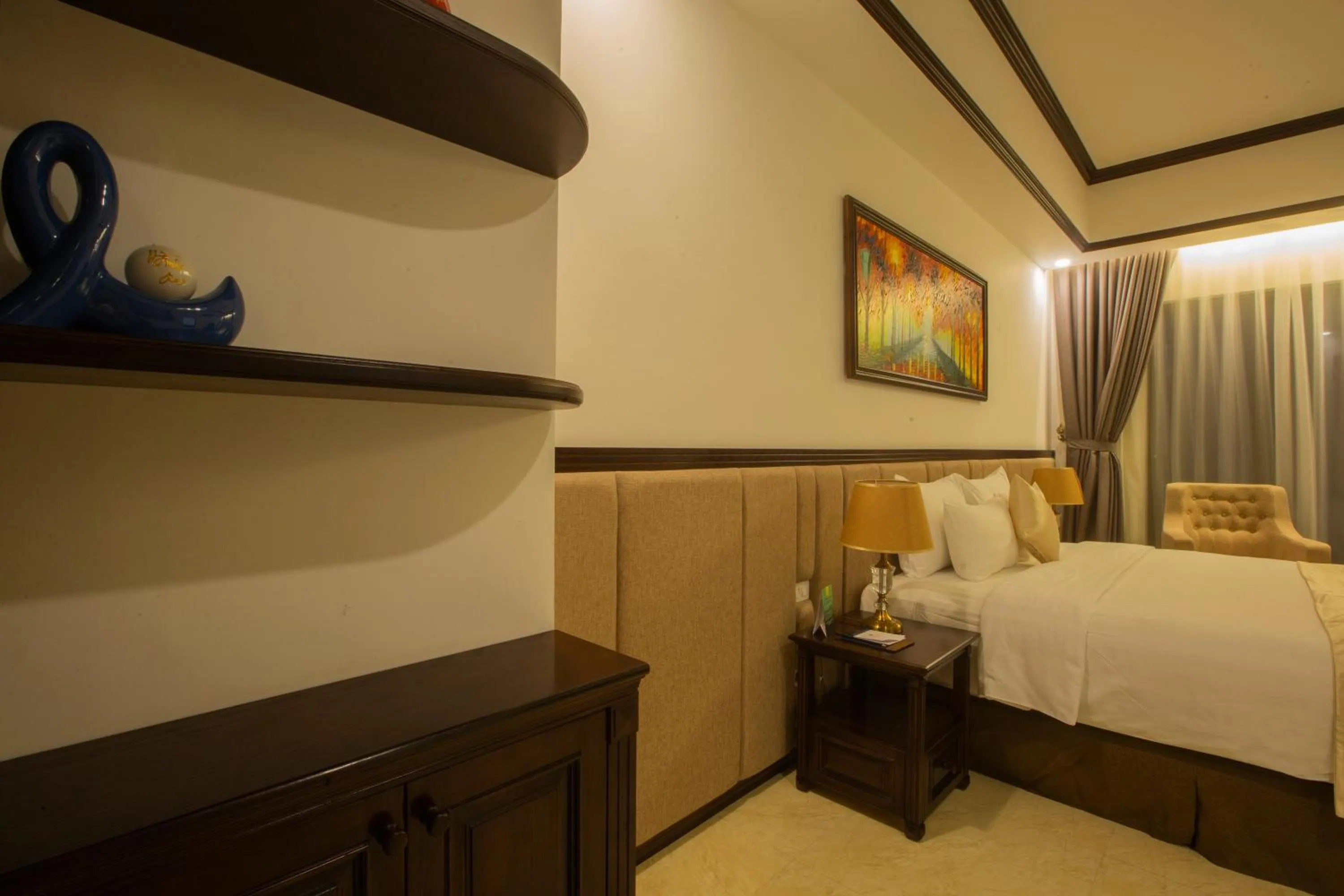 Bed in Westlake Hotel & Resort Vinh Phuc