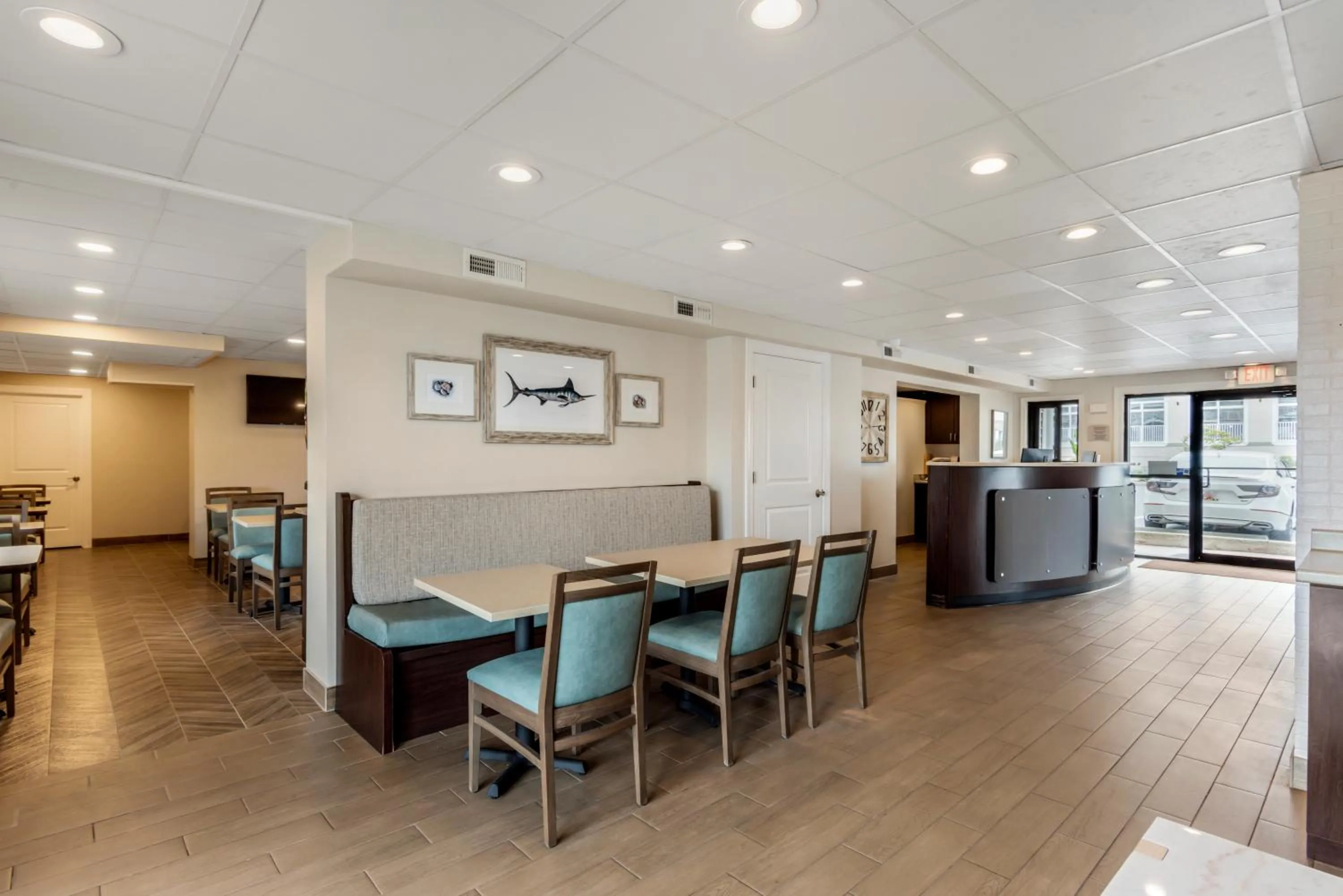 Breakfast in Quality Inn Ocean City Beachfront