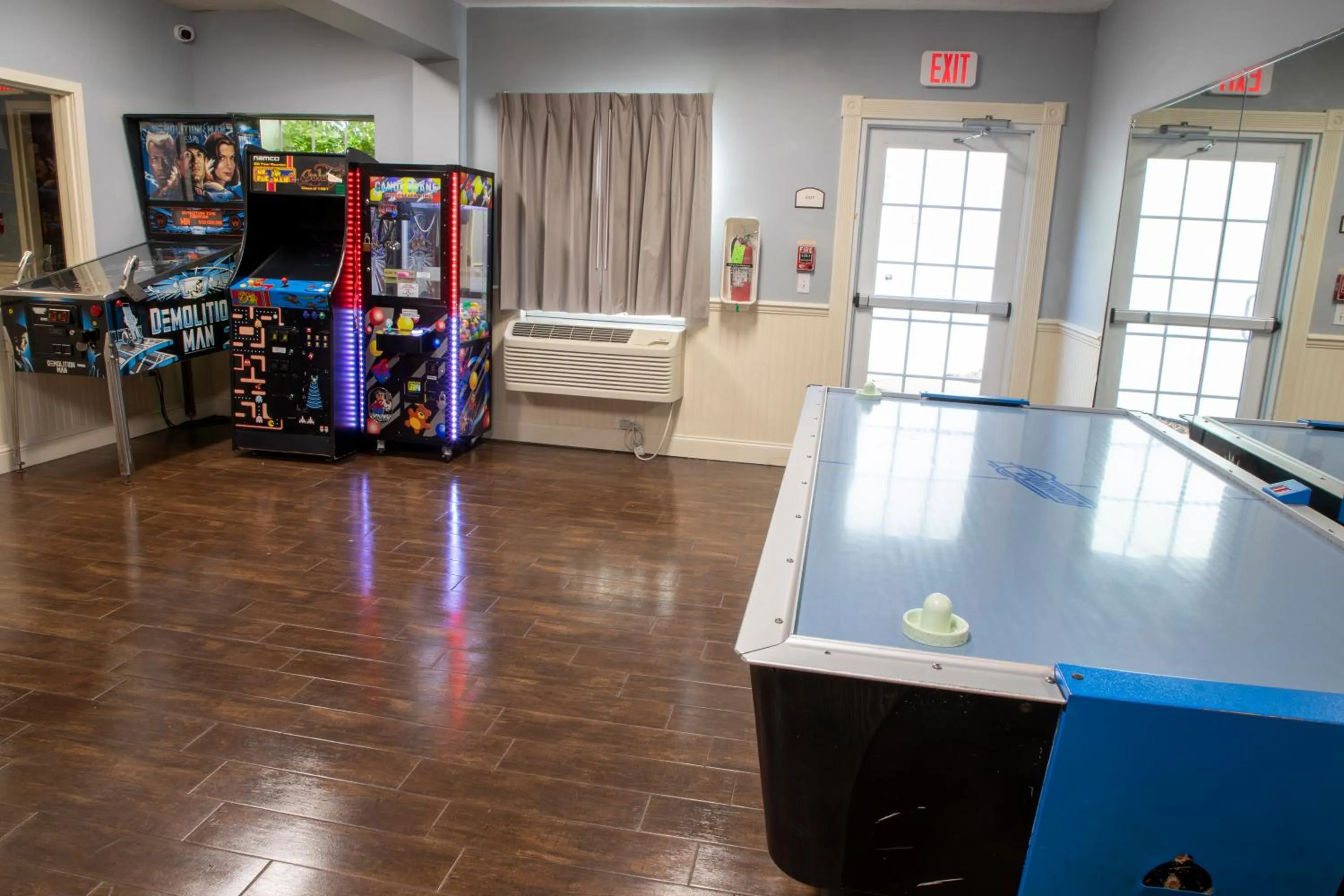 Game Room in Hotel Grand Victorian