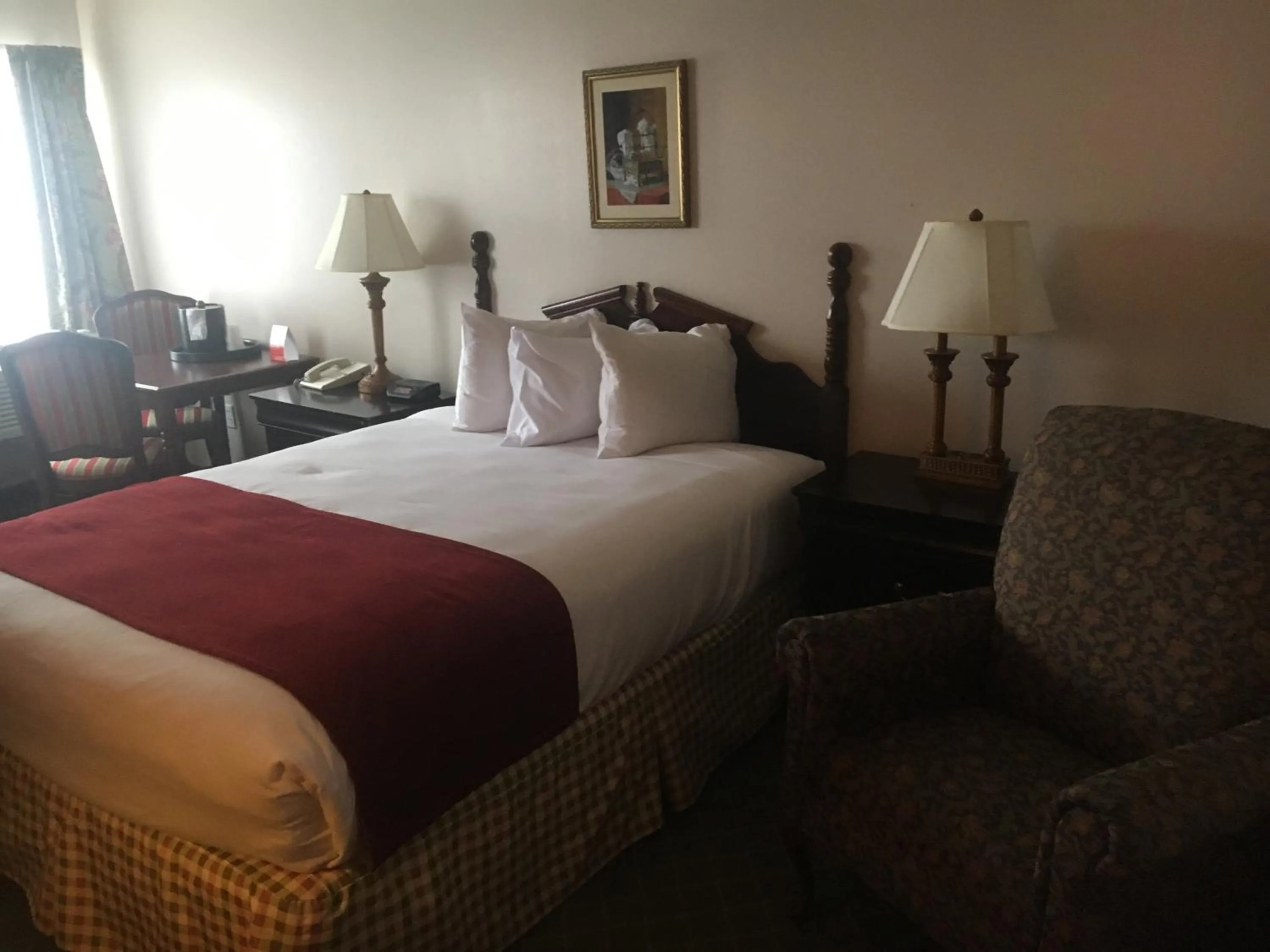 Bed in Hotel Grand Victorian