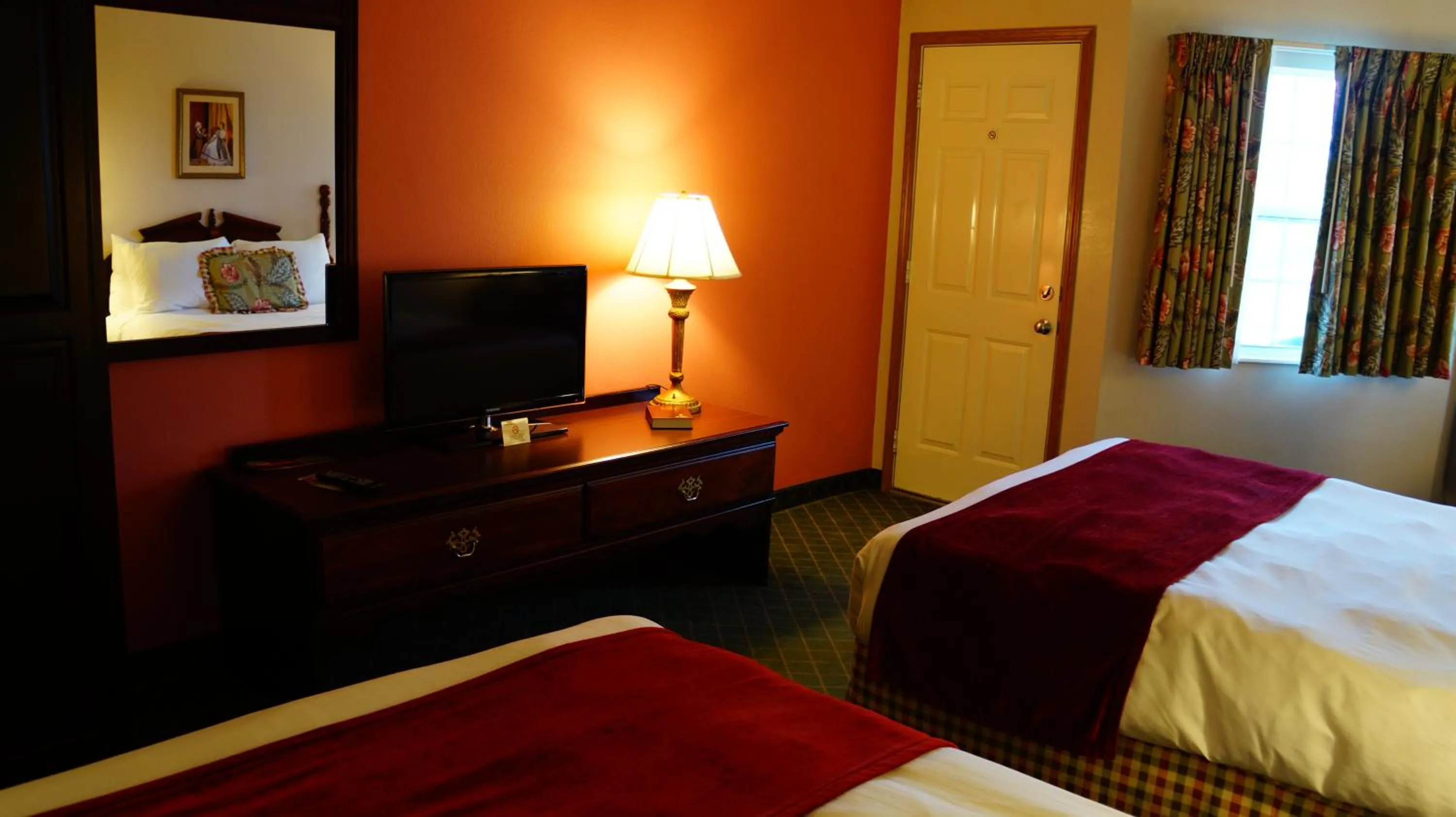 Day, Bed in Hotel Grand Victorian