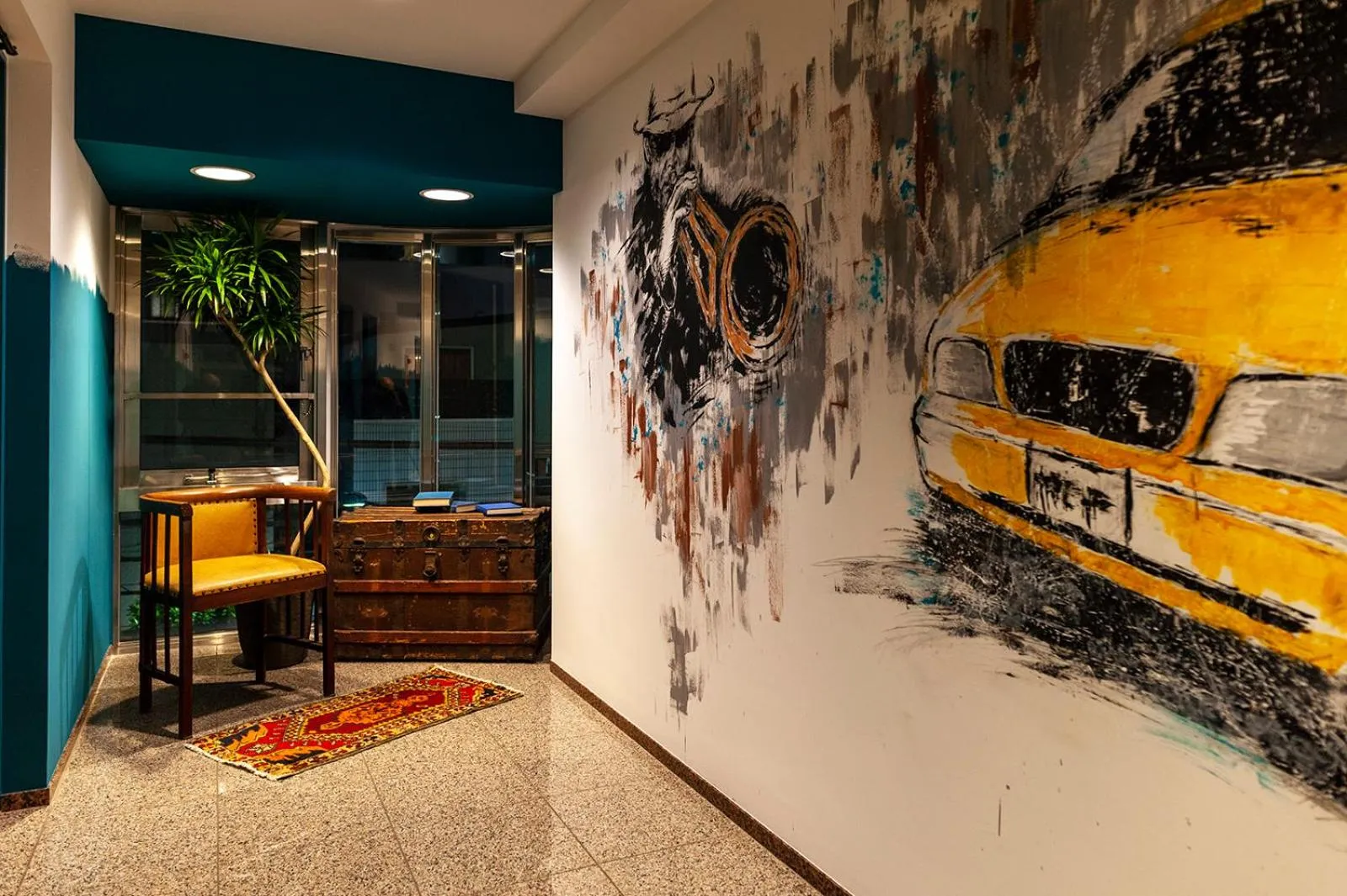 Decorative detail in Hotel Toms