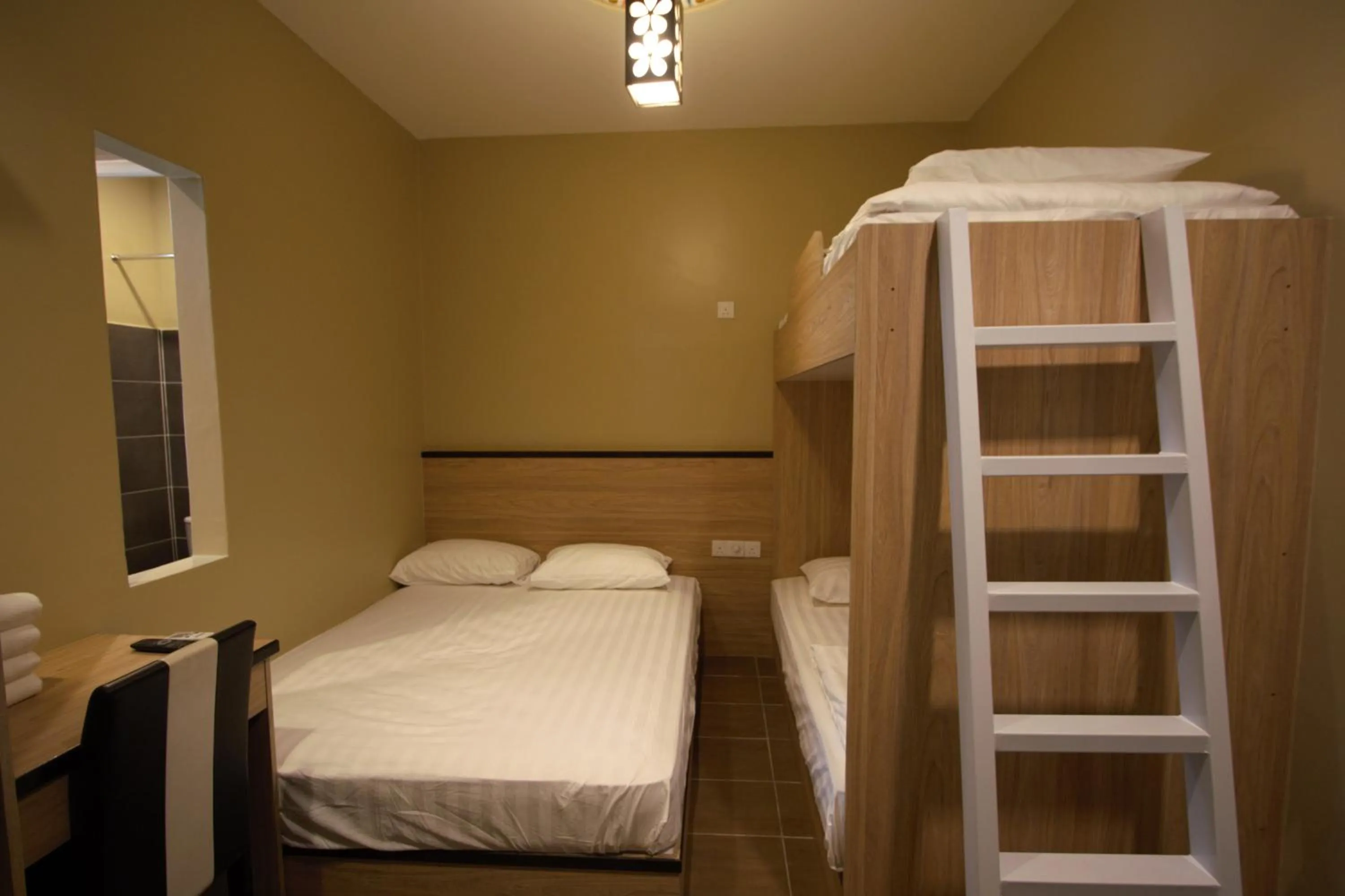 Bed in Shamrock Greenhill