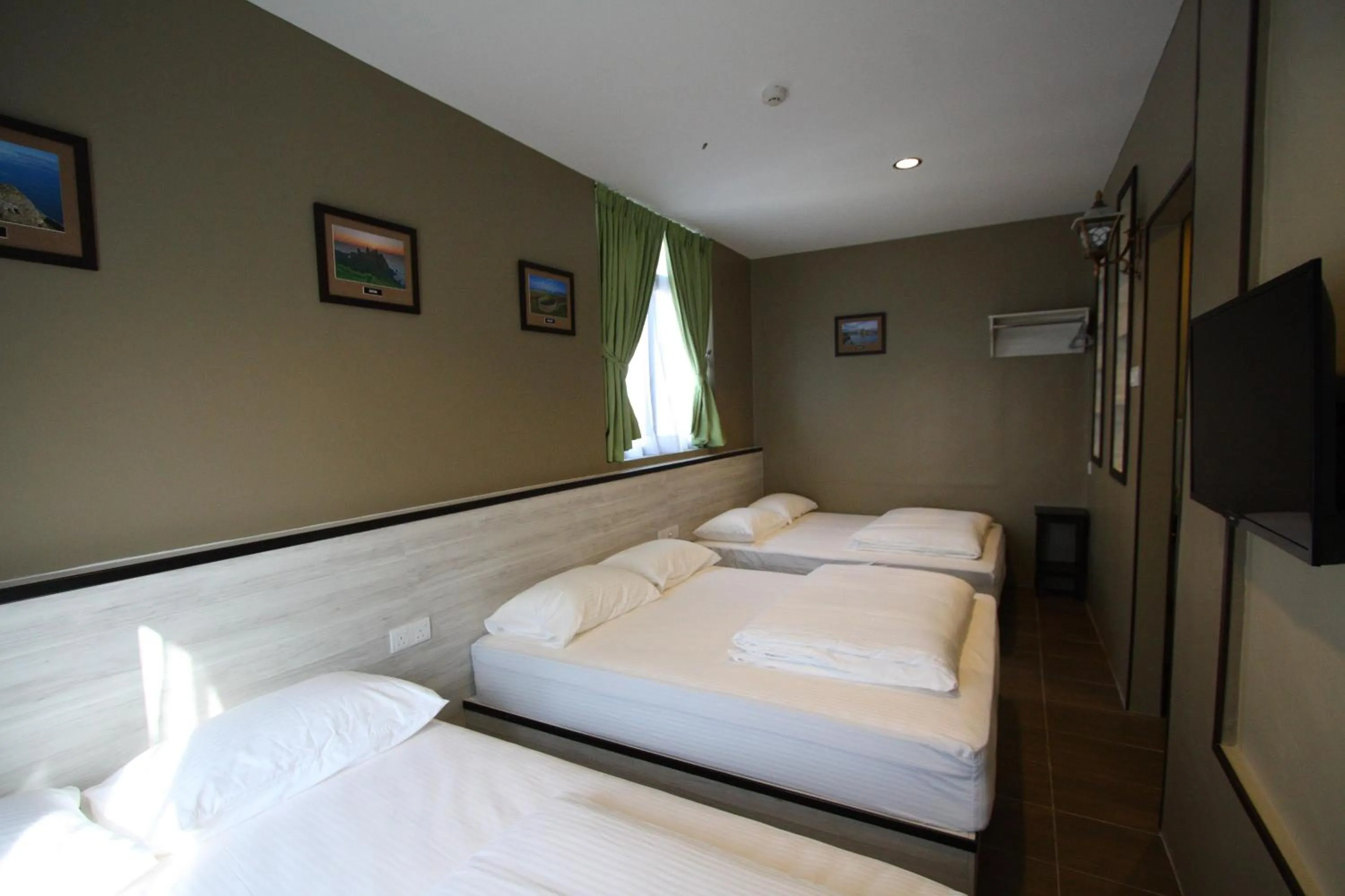 Bed in Shamrock Greenhill