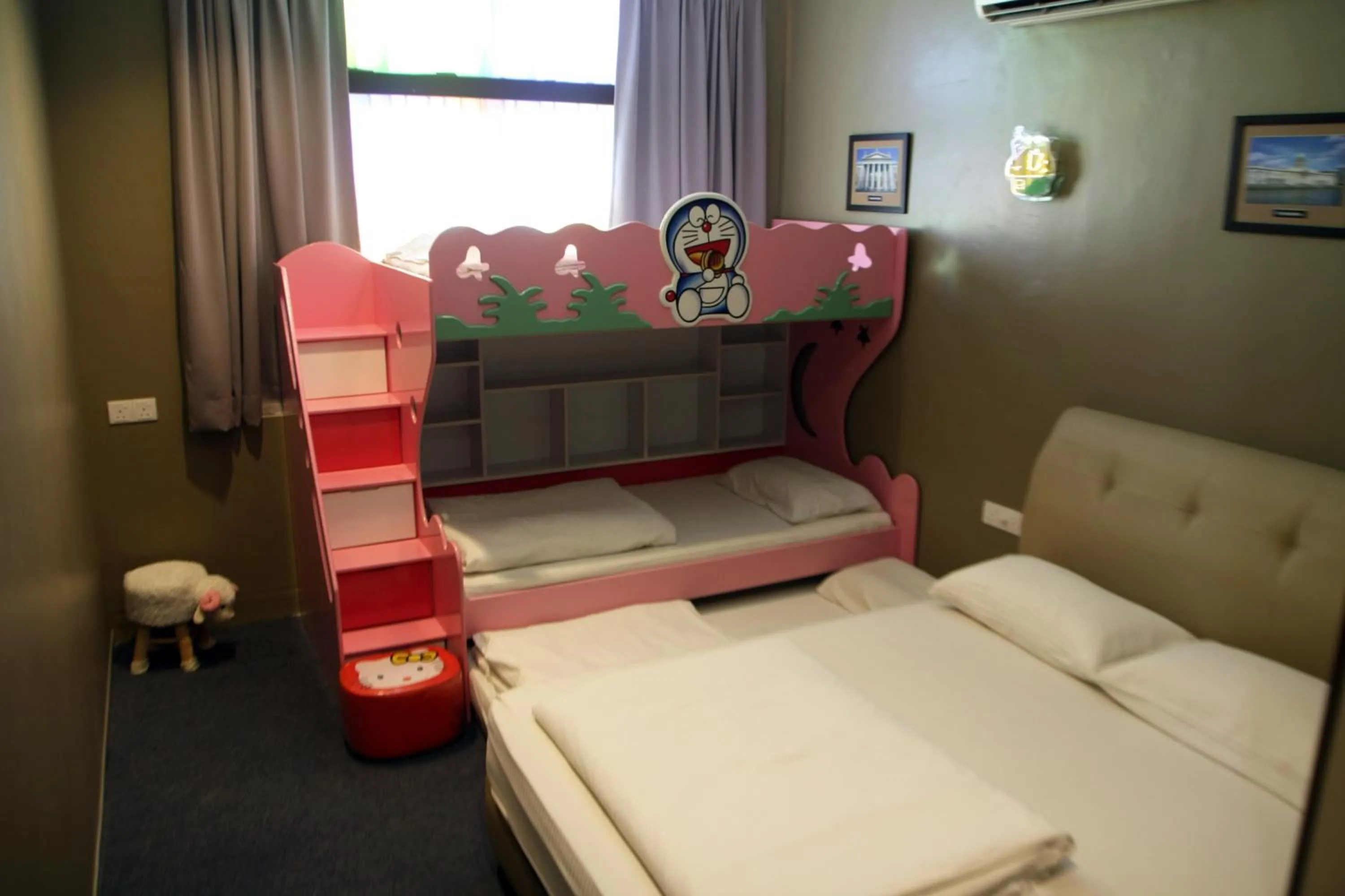 Bed in Shamrock Greenhill