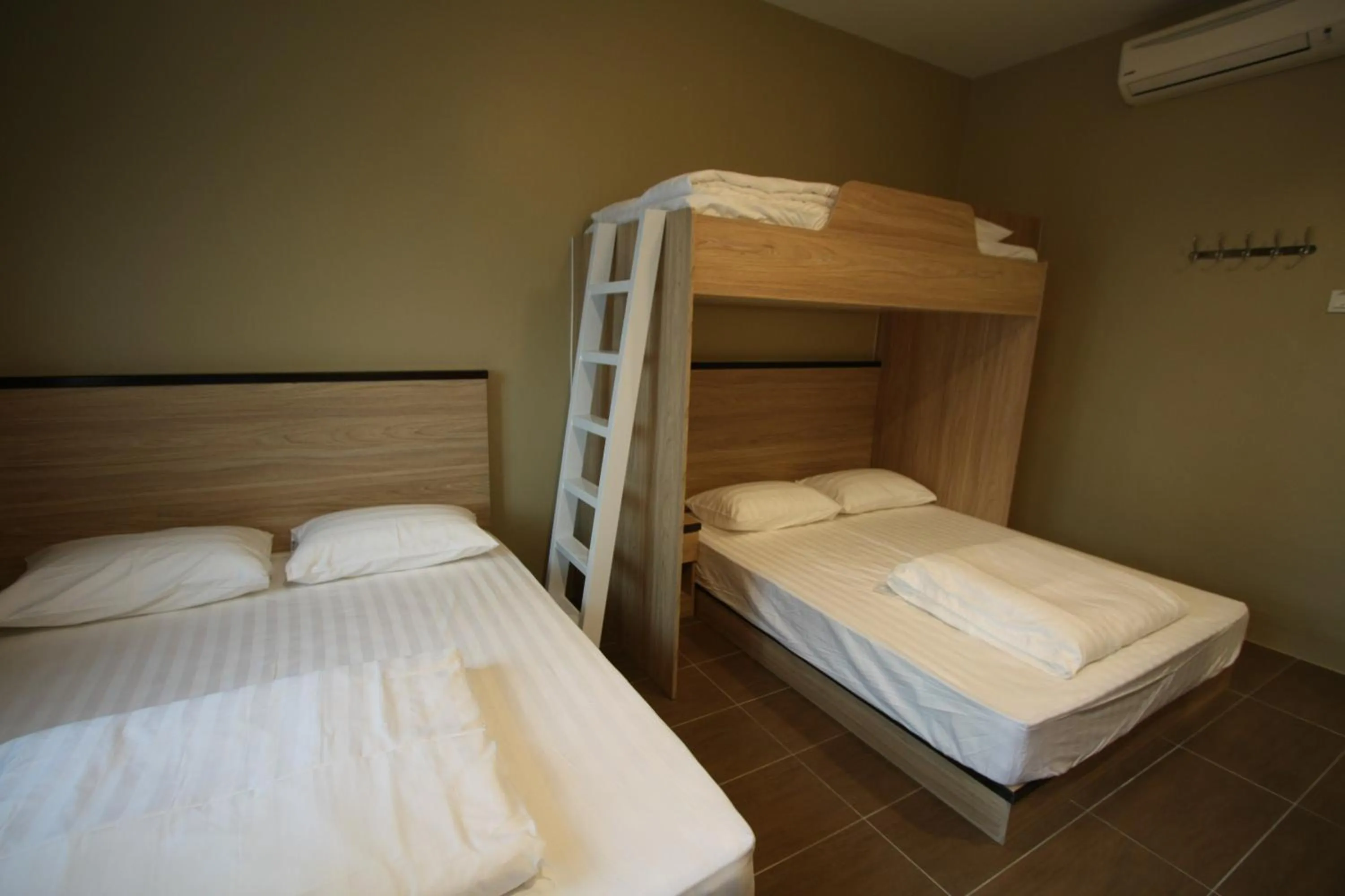 Bed in Shamrock Greenhill