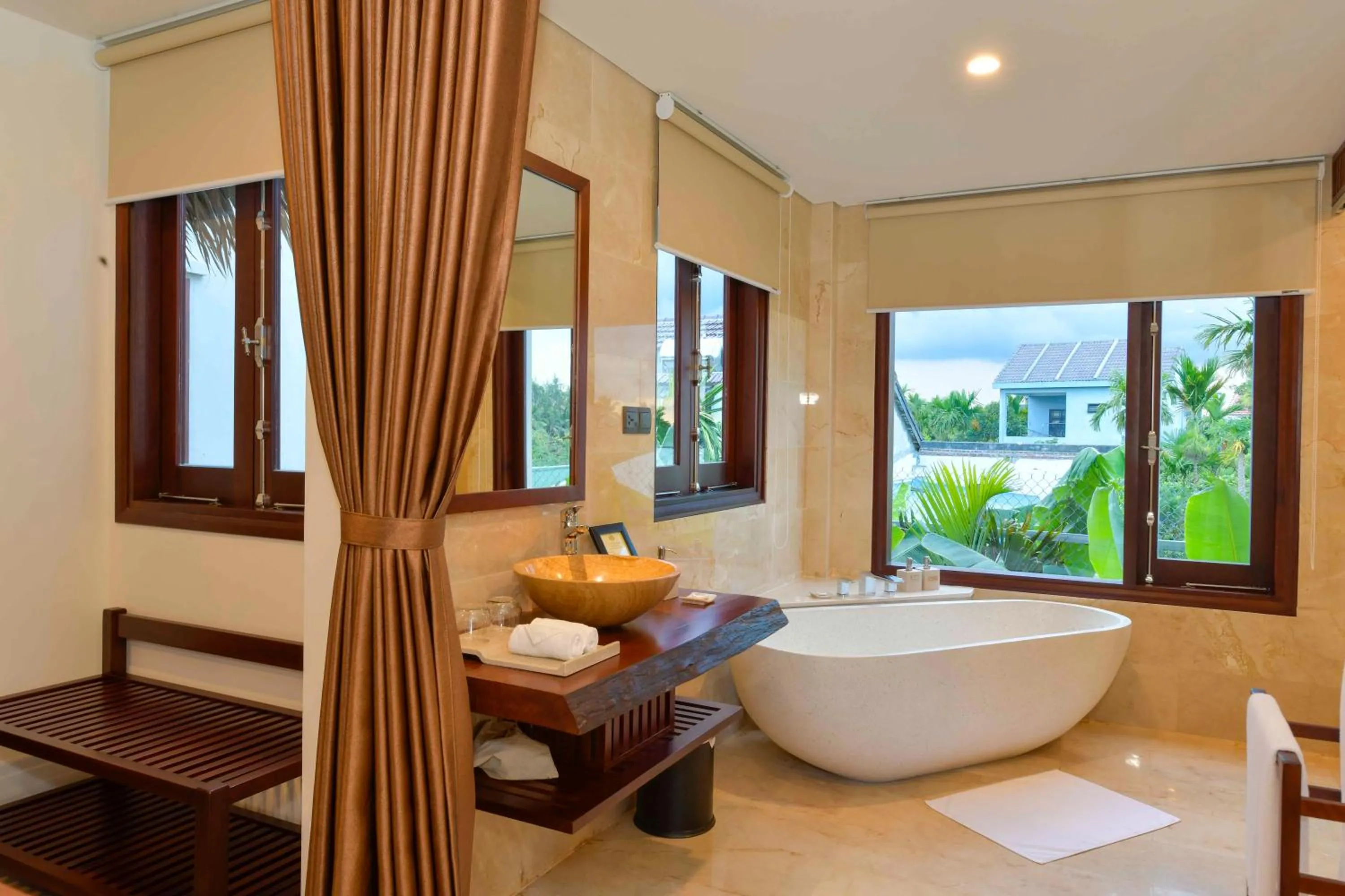 Bath in Hoi An Eco Lodge & Spa