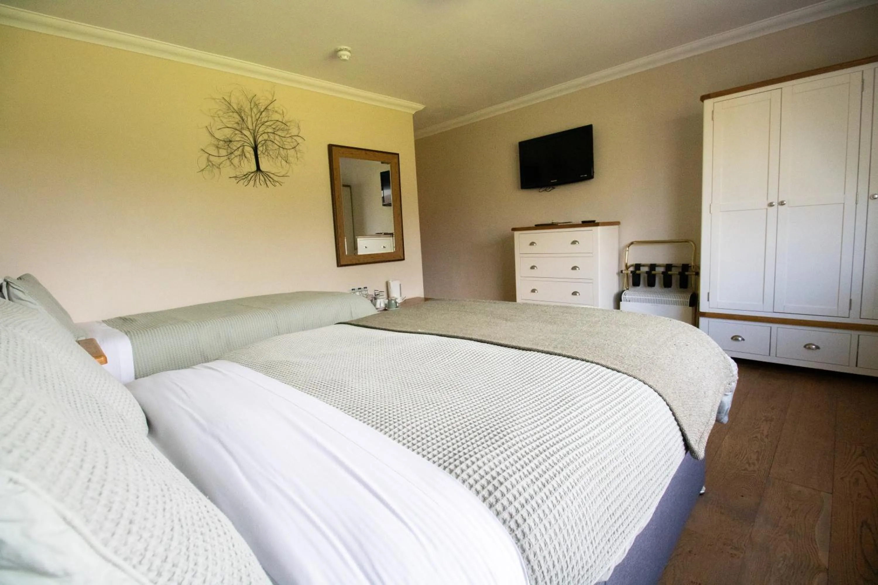 Bed in Lovesgrove Country Guest House