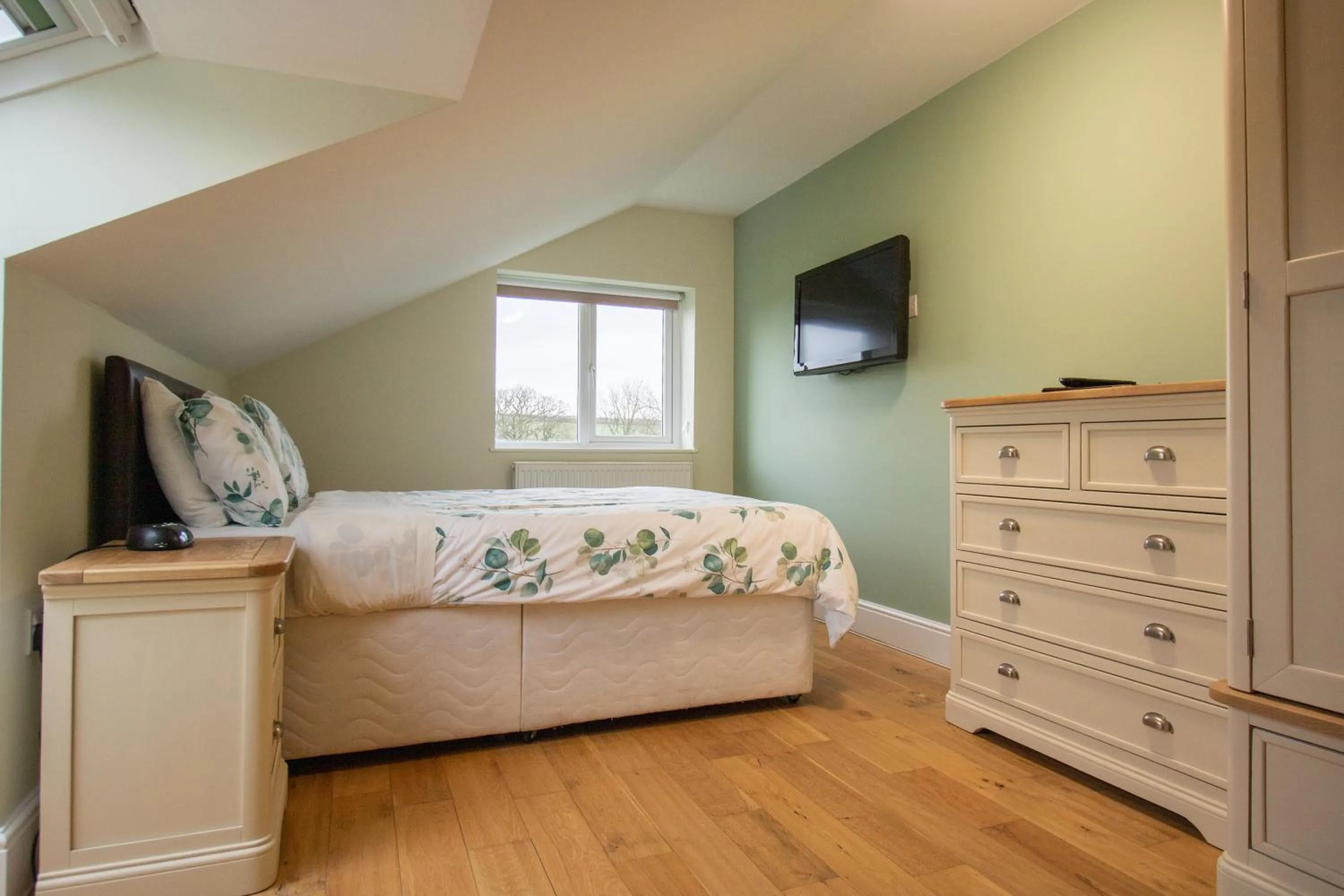 Bed in Lovesgrove Country Guest House