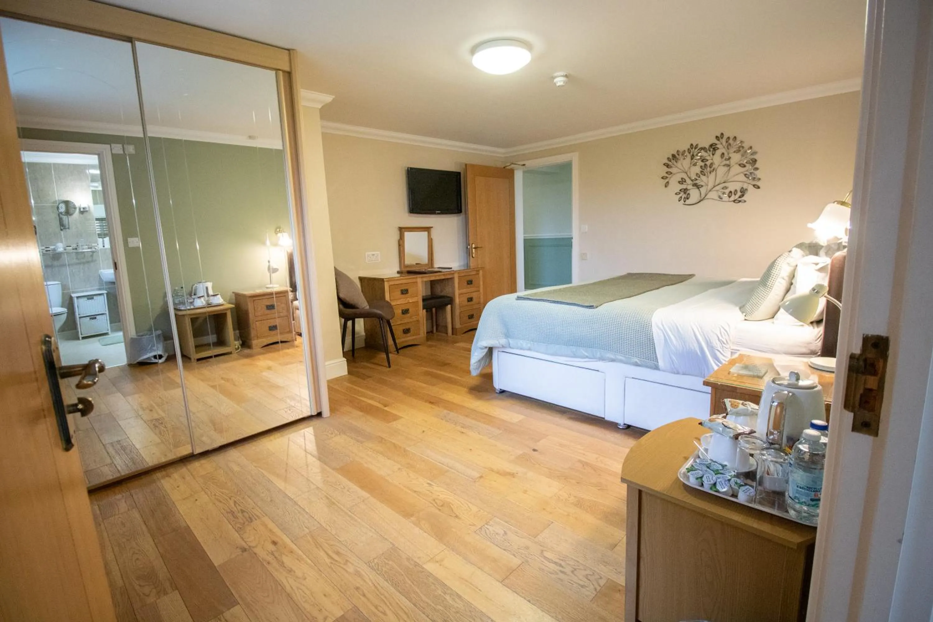 Bed in Lovesgrove Country Guest House