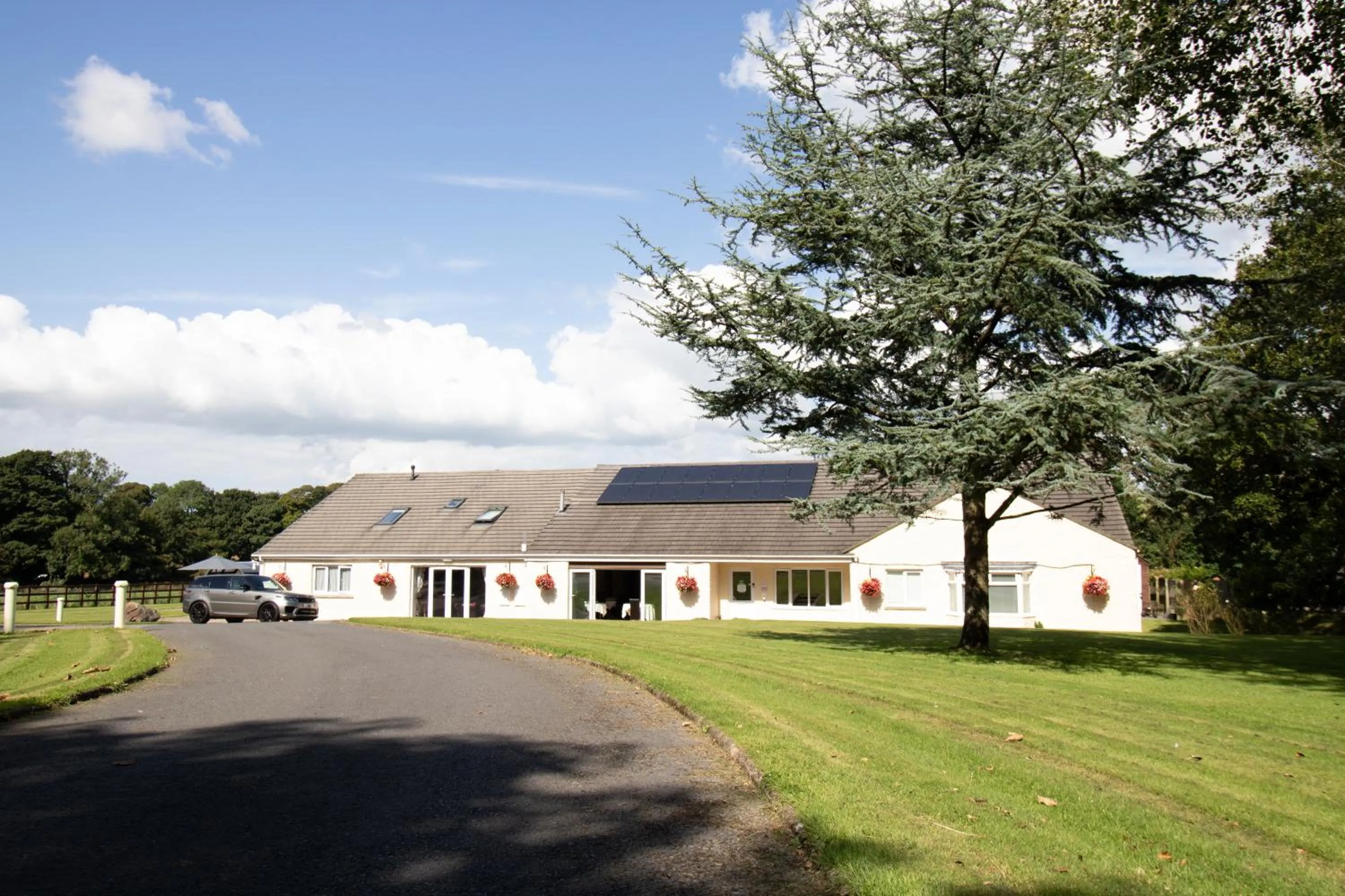 Property building in Lovesgrove Country Guest House