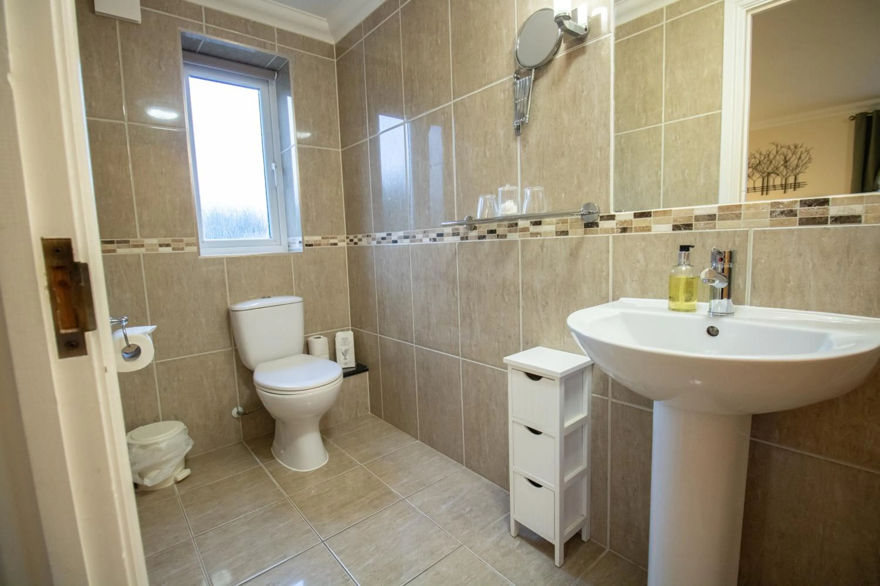 Lovesgrove Country Guest House