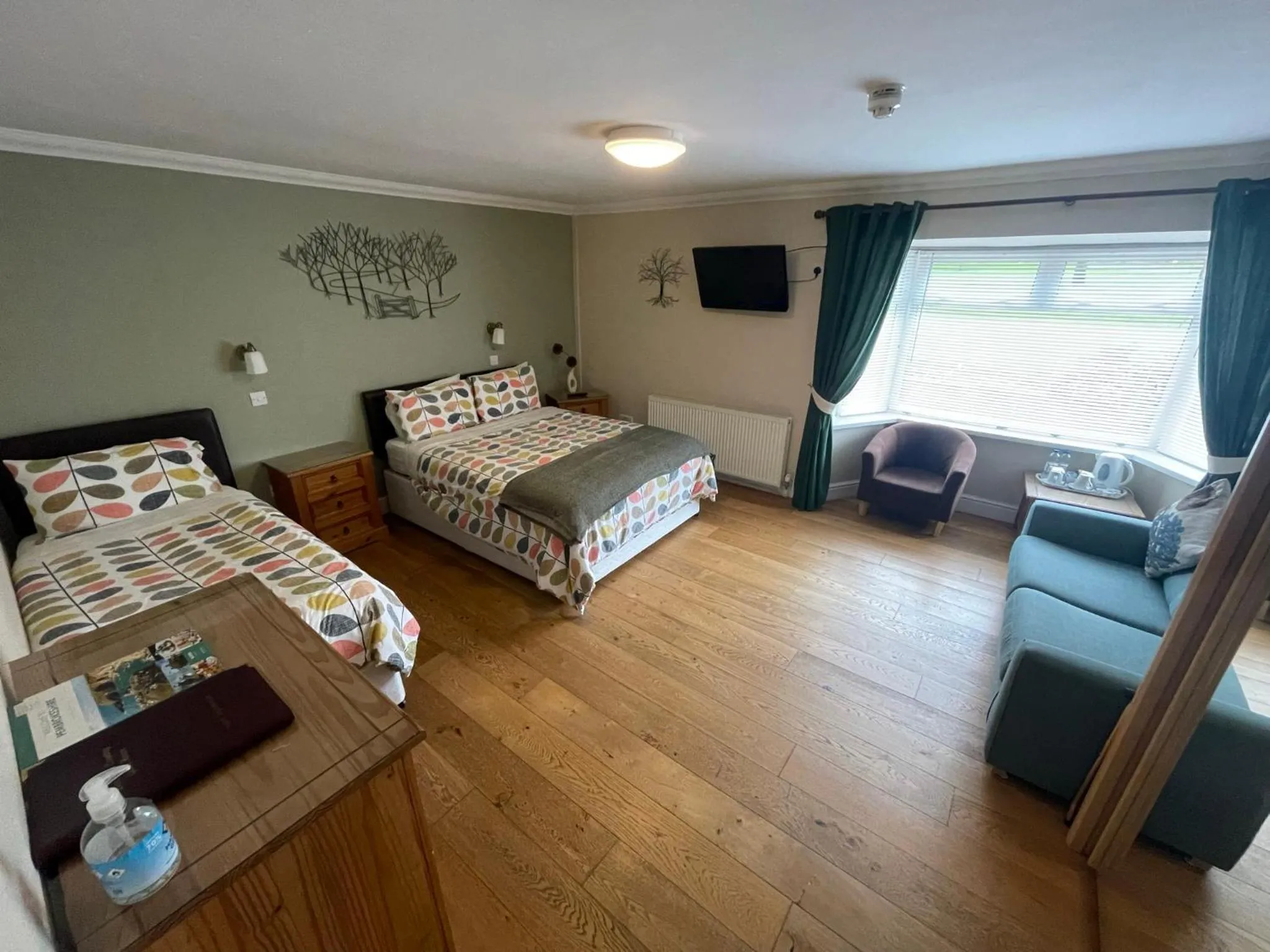 Bed in Lovesgrove Country Guest House