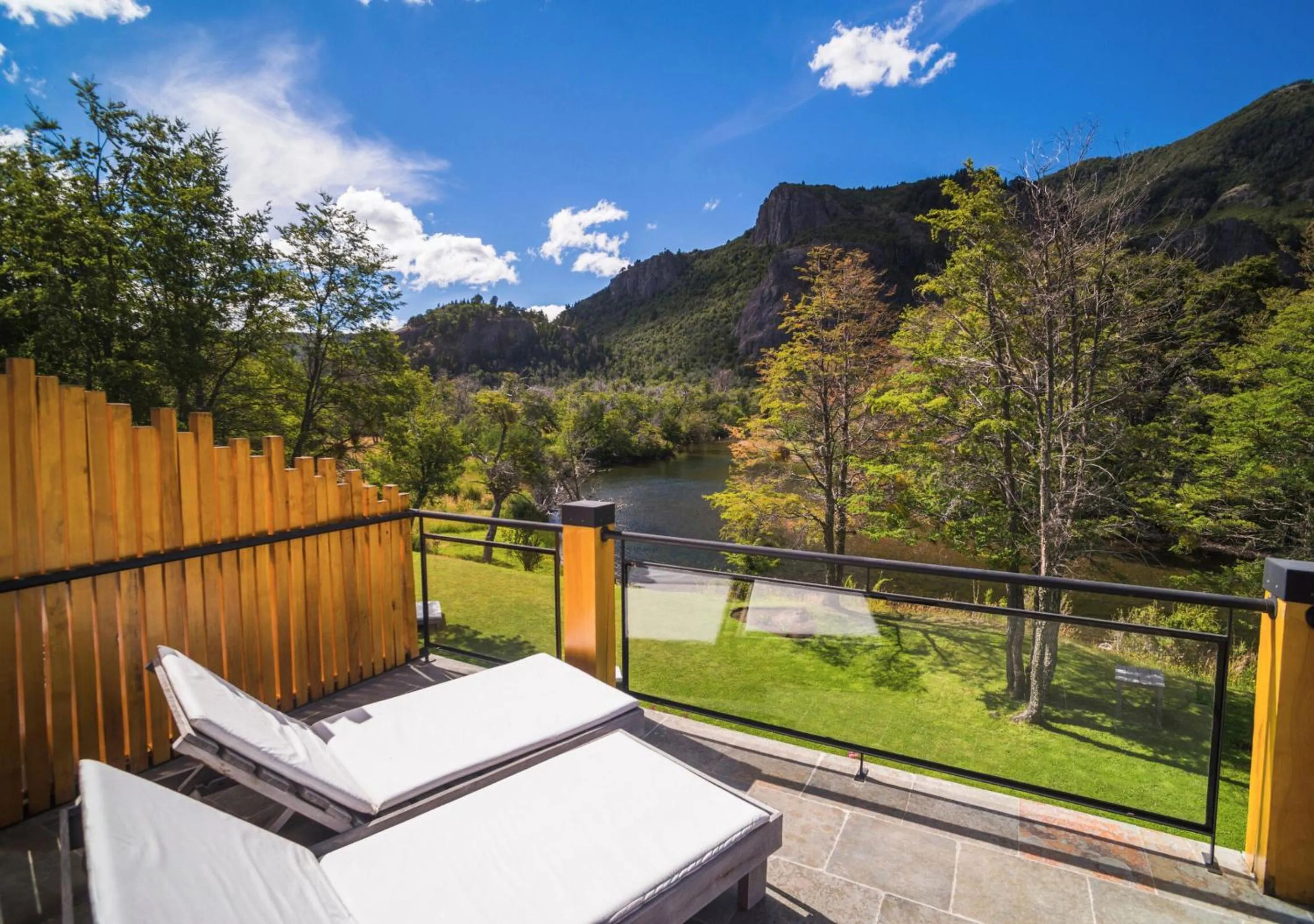 Balcony/Terrace in Rio Hermoso Hotel De Montaña