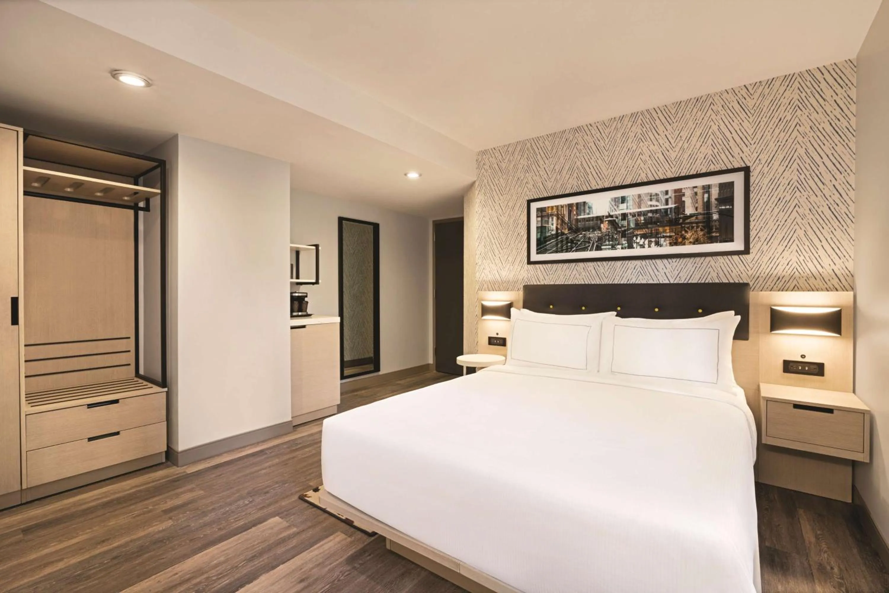 Bed in DoubleTree by Hilton New York Midtown Fifth Ave