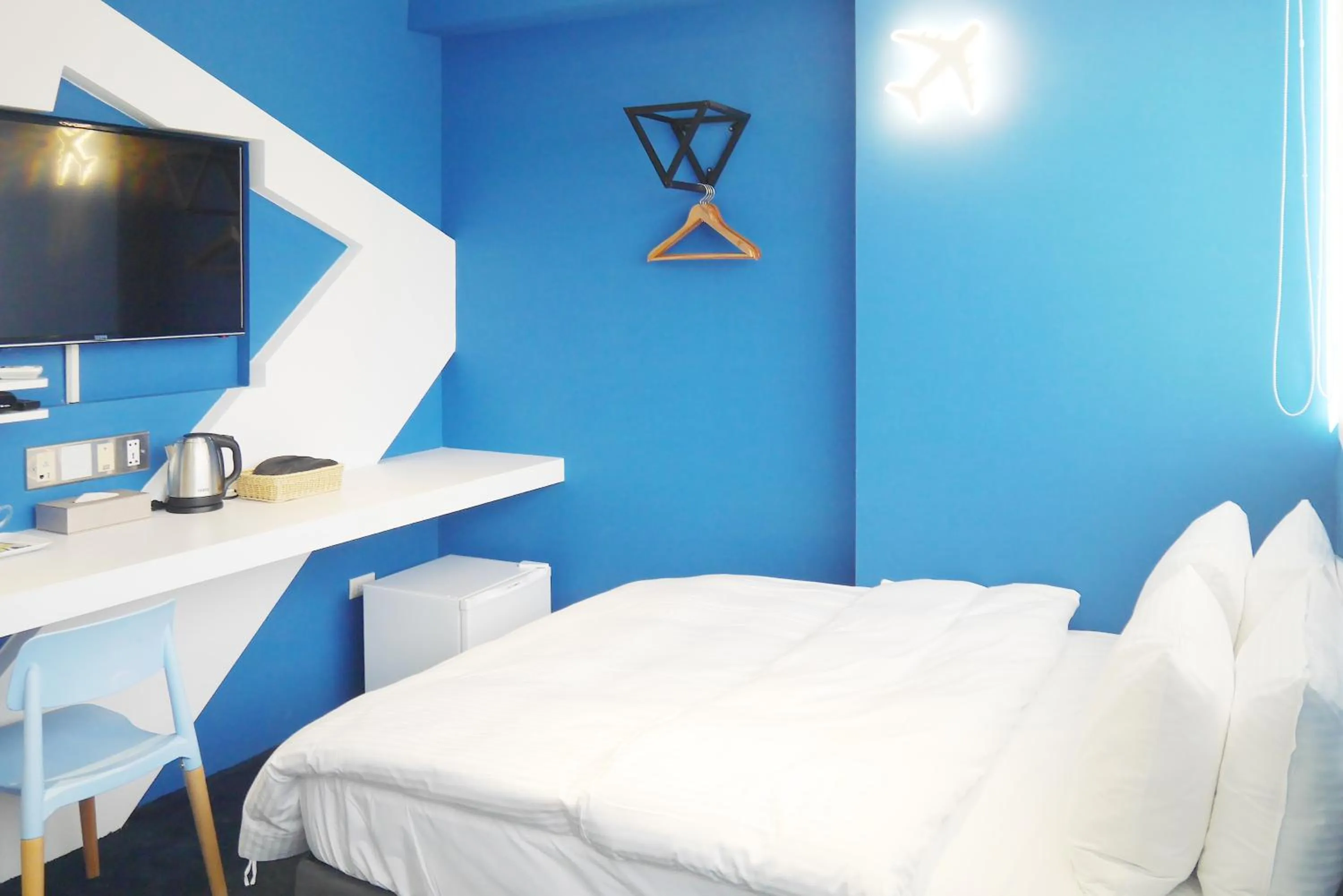 Bed in Time Flyer Hotel