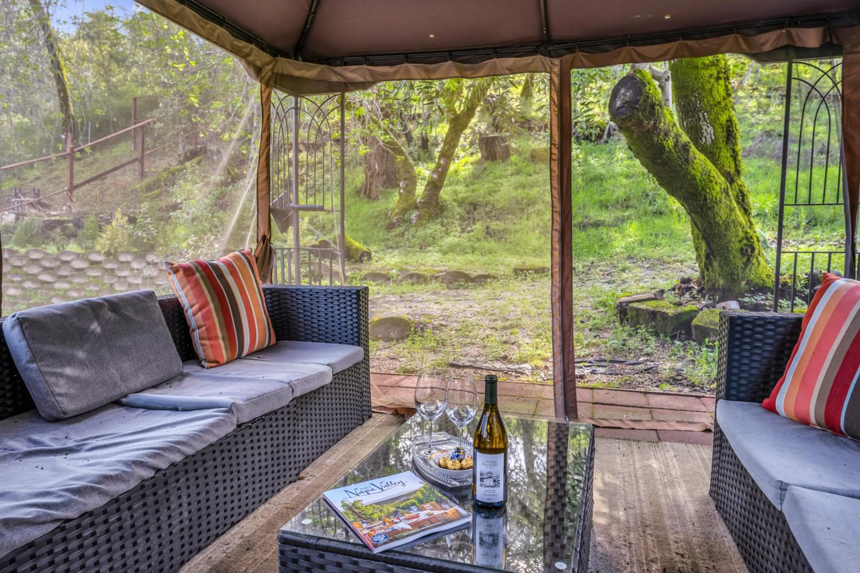 Patio in Craftsman Inn