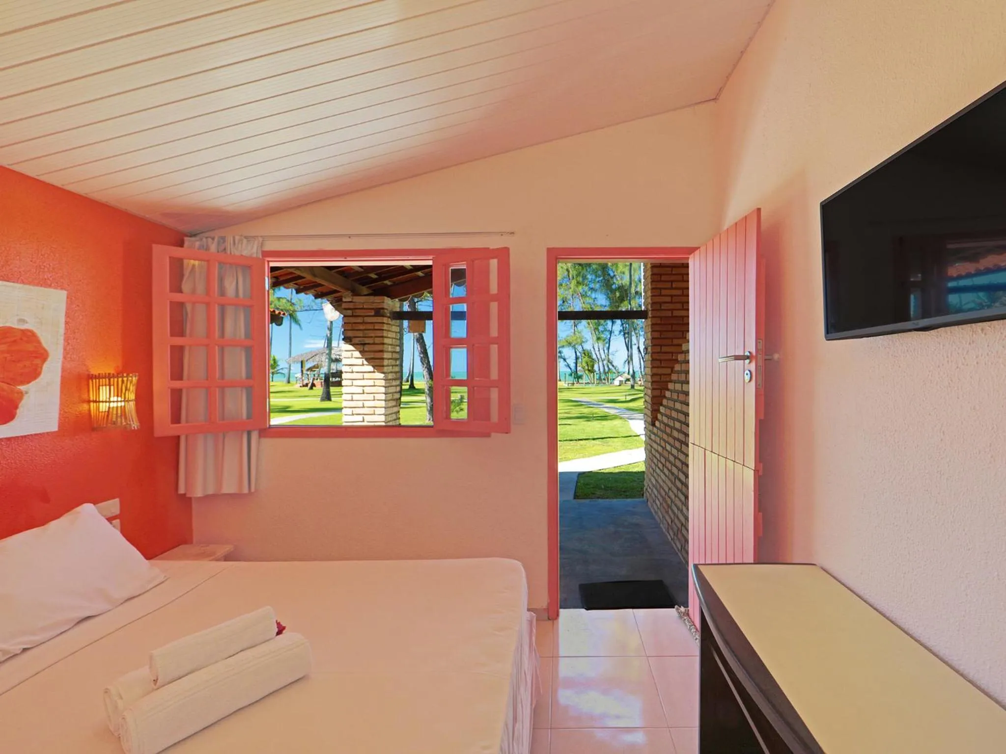 Economy Double Room with Sea View in Pousada Xalés de Maracaípe