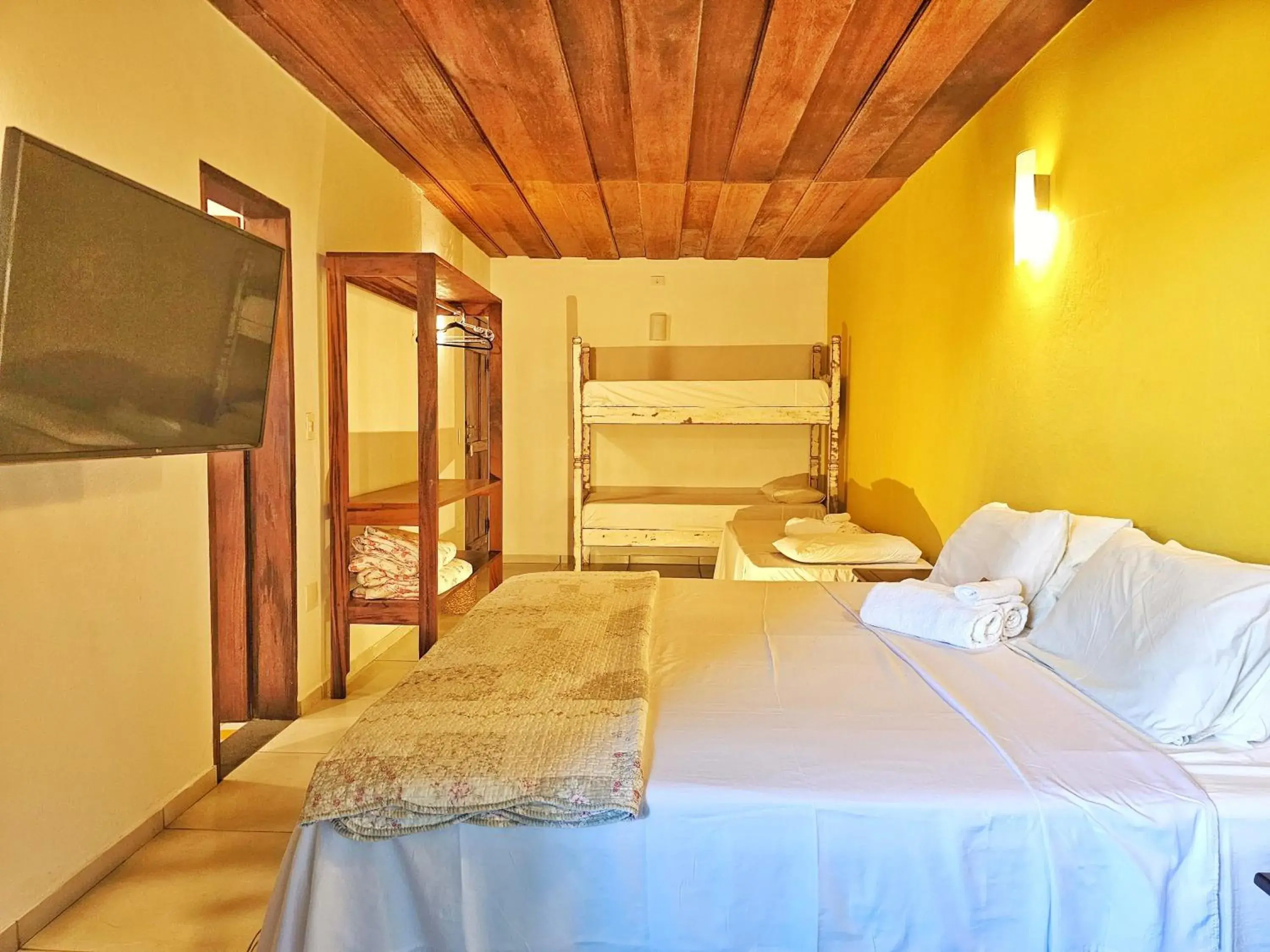 Family Suite in Pousada Solar D Alcina Family Suite in Pousada Solar D Alcina