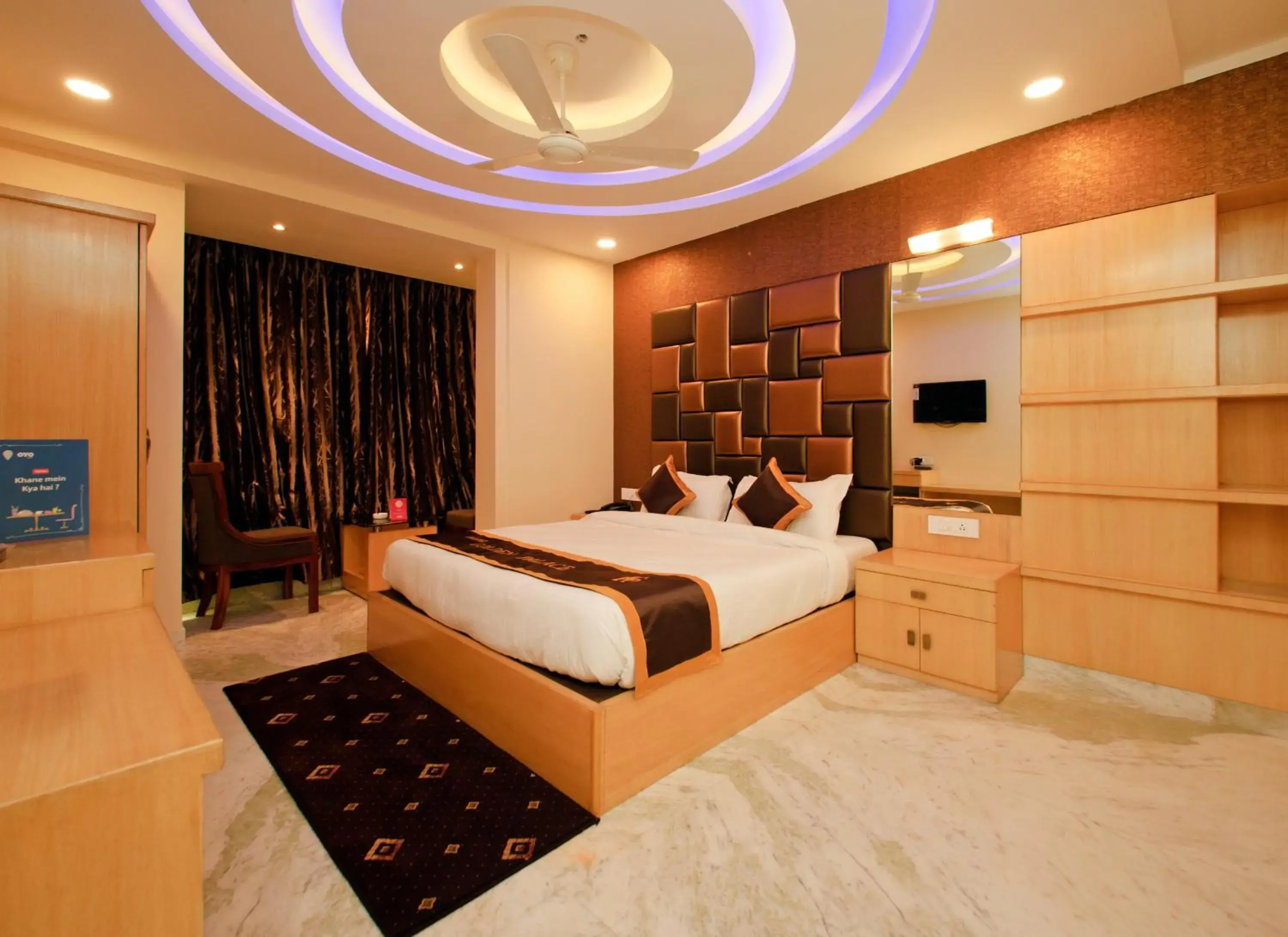 Deluxe King Room - single occupancy in Hotel Golden Palace Deluxe King Room - single occupancy in Hotel Golden Palace