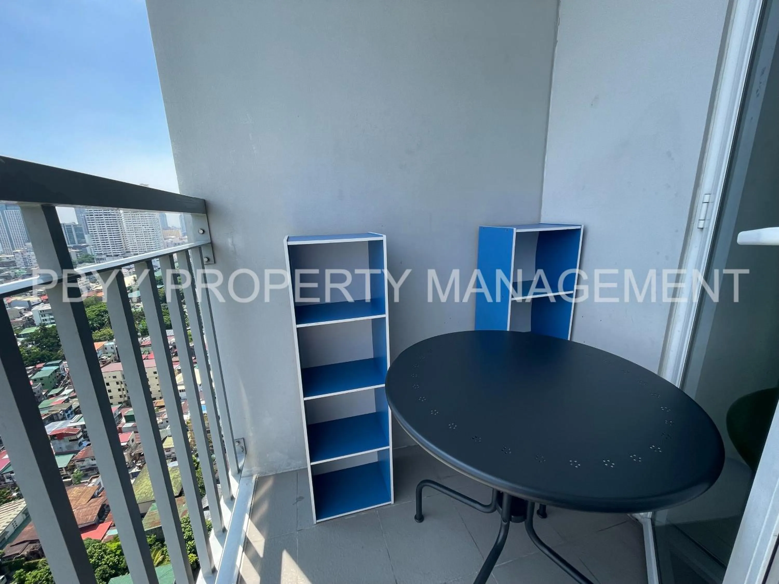 Balcony/Terrace in Green Residences Stays by PBYY