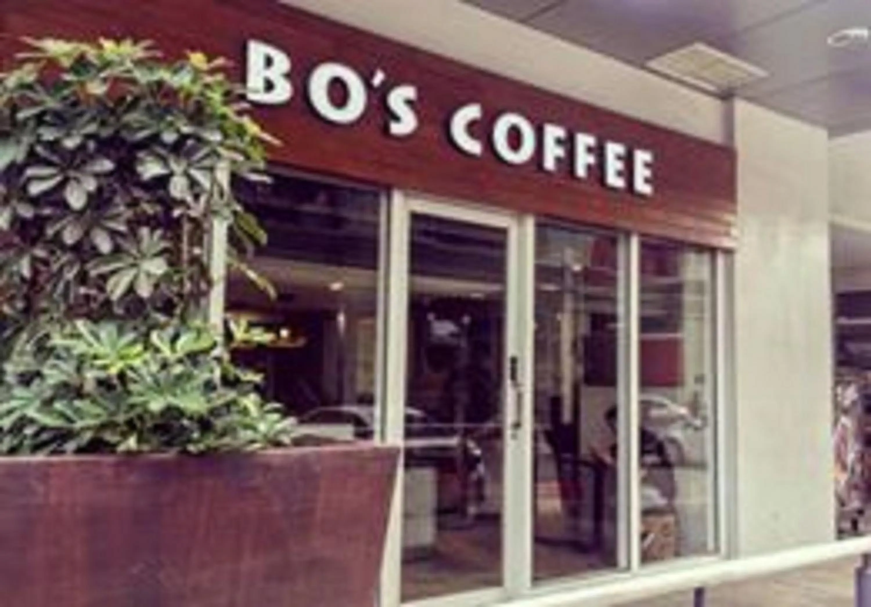 Restaurant/places to eat in Green Residences Stays by PBYY