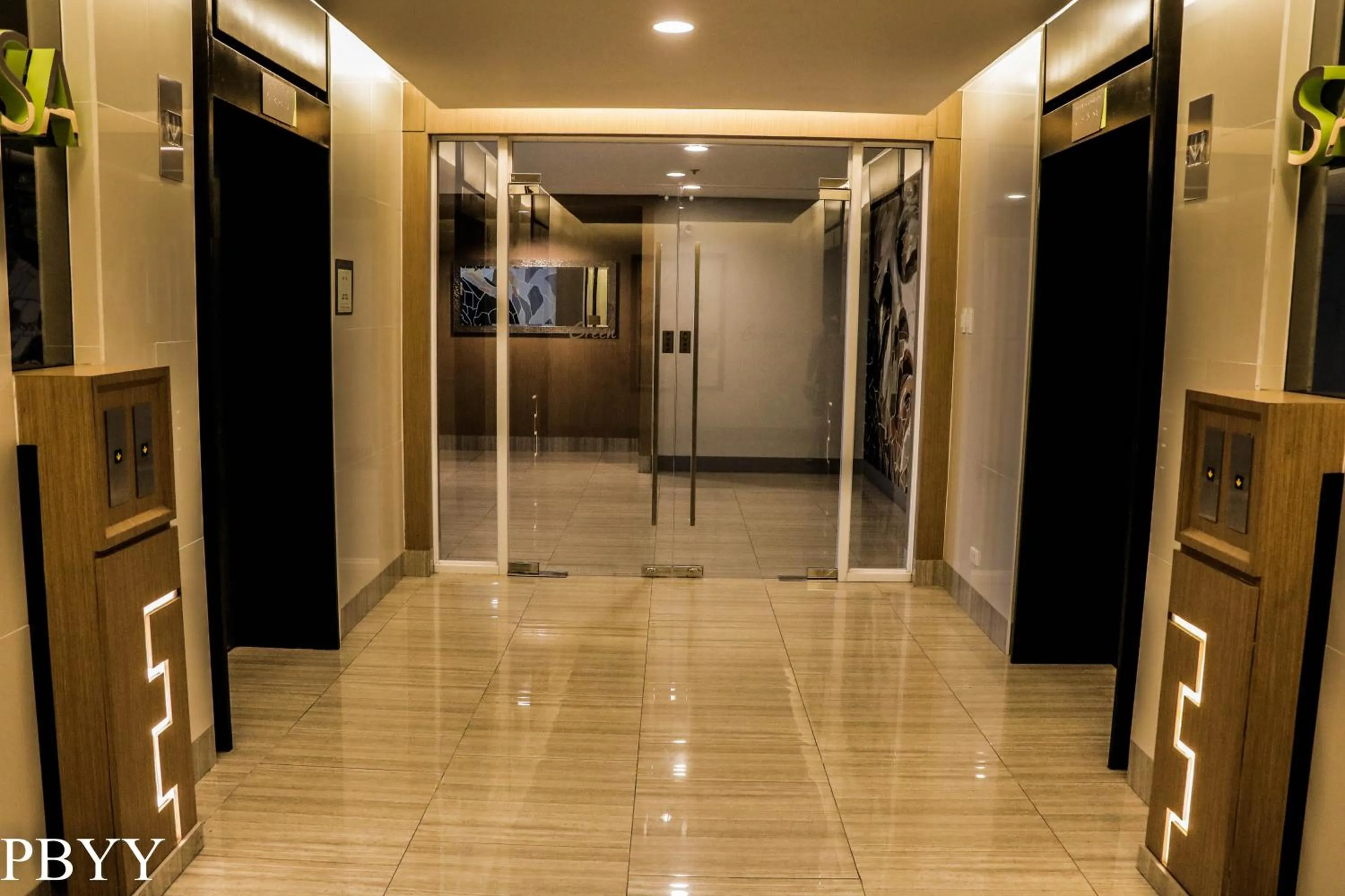 Property building in Green Residences Stays by PBYY