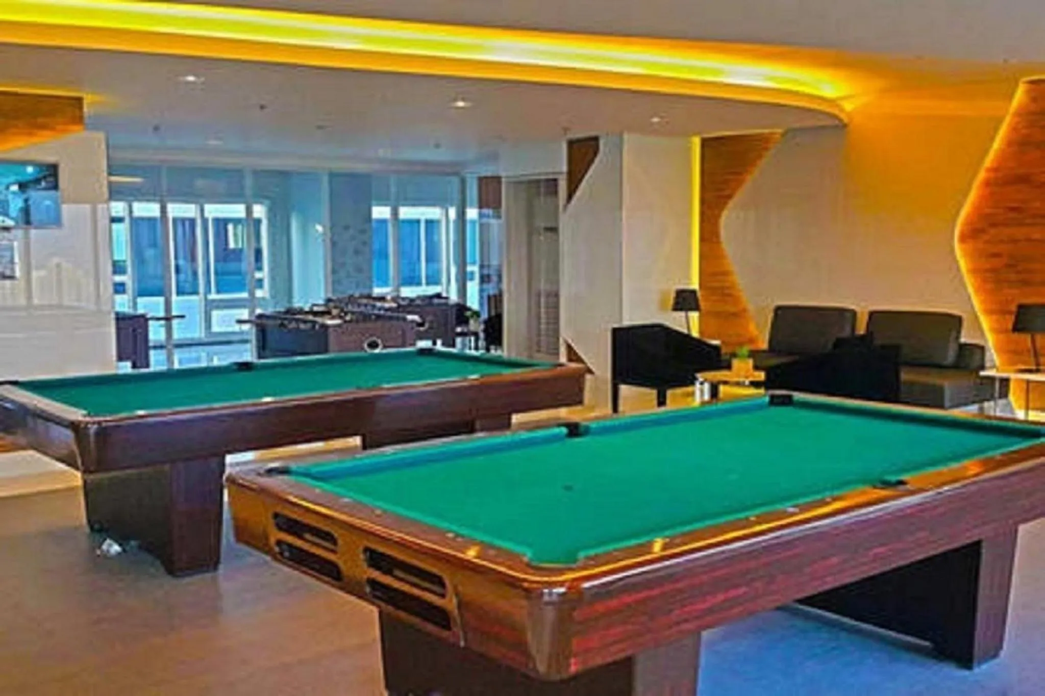 Billiard, Billiards in Green Residences Stays by PBYY