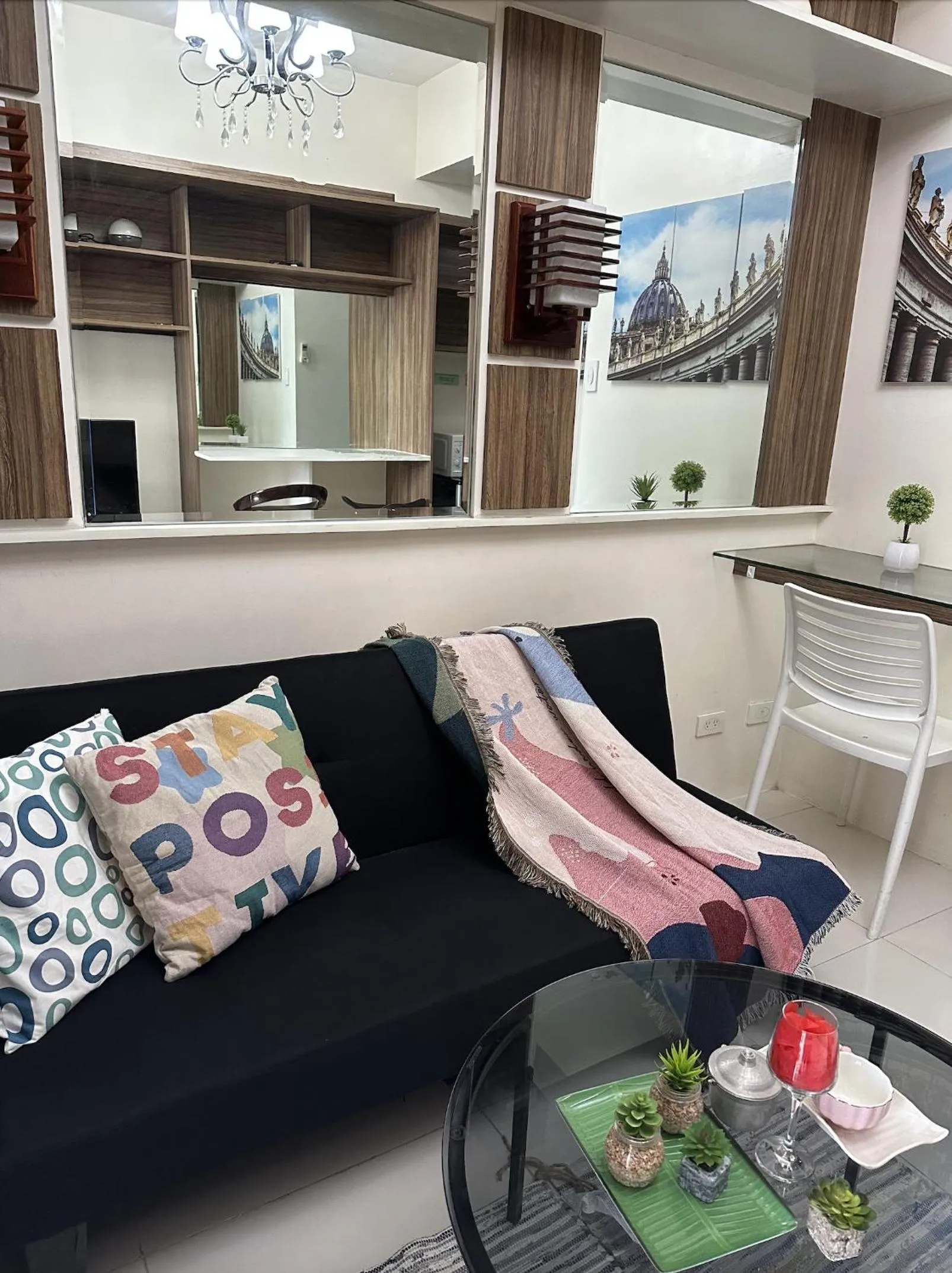 Living room, Seating Area in Green Residences Stays by PBYY