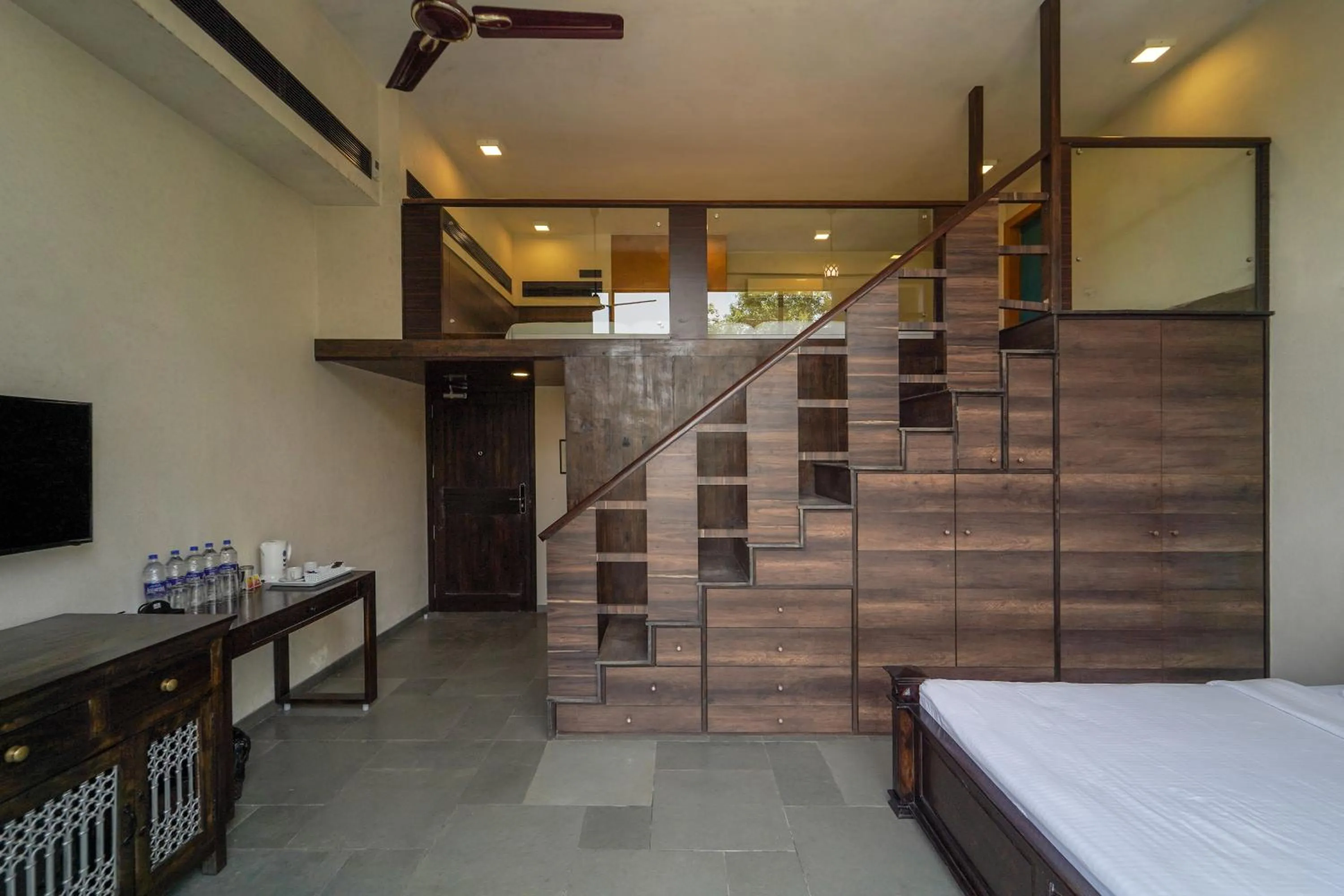 Photo of the whole room, Bed in Triose Boutique Hotel Lonavala