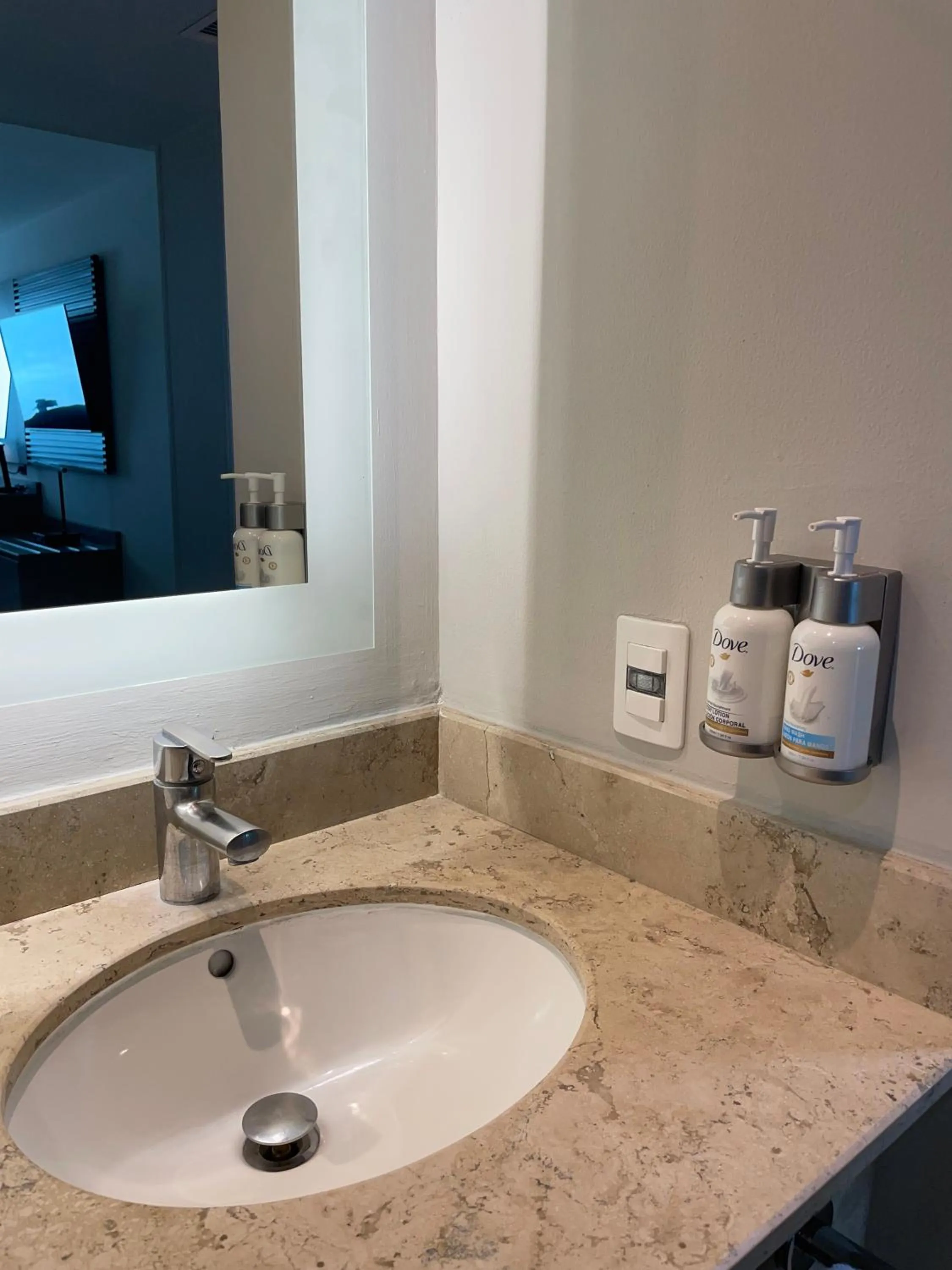 Bathroom in Holiday Inn Express Mérida by IHG