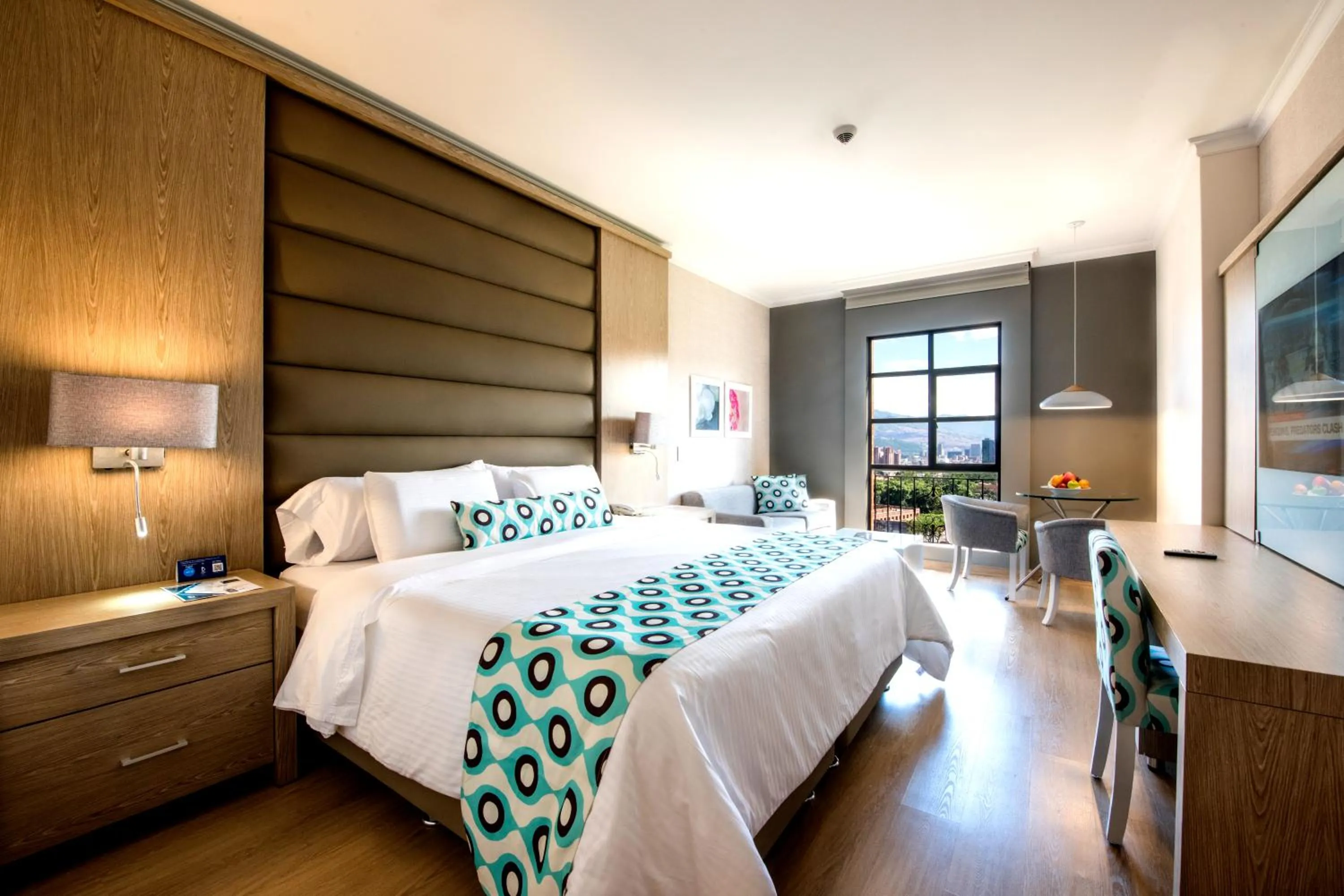 Photo of the whole room, Bed in Hotel Dann Carlton Medellín