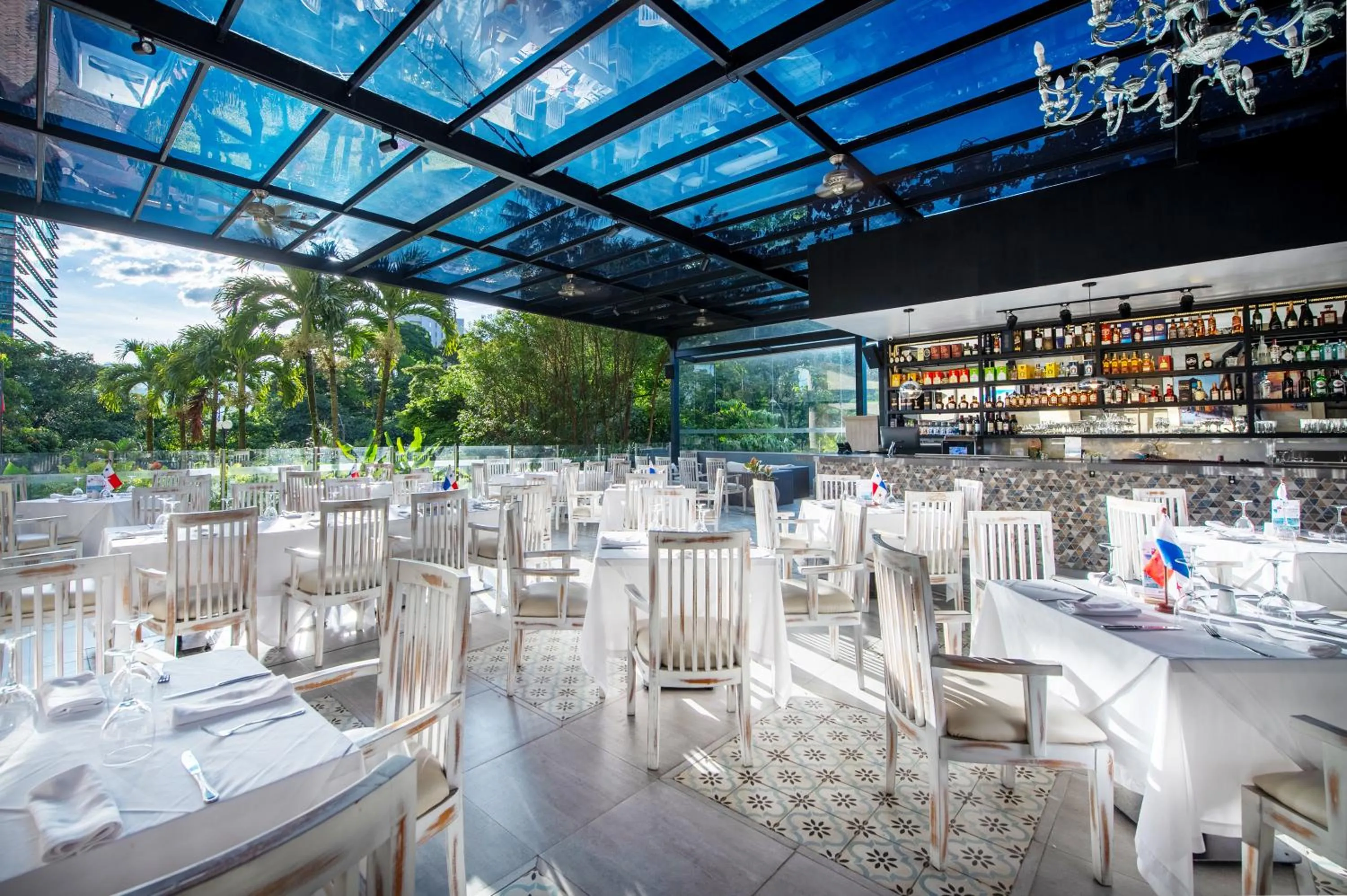 Restaurant/places to eat in Hotel Dann Carlton Medellín