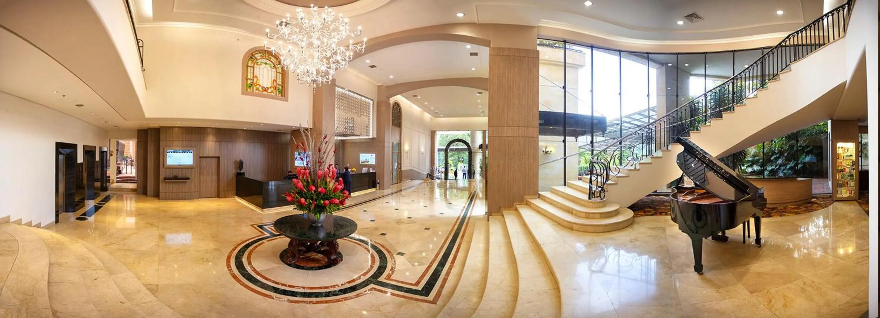 Lobby or reception in Hotel Dann Carlton Medellín