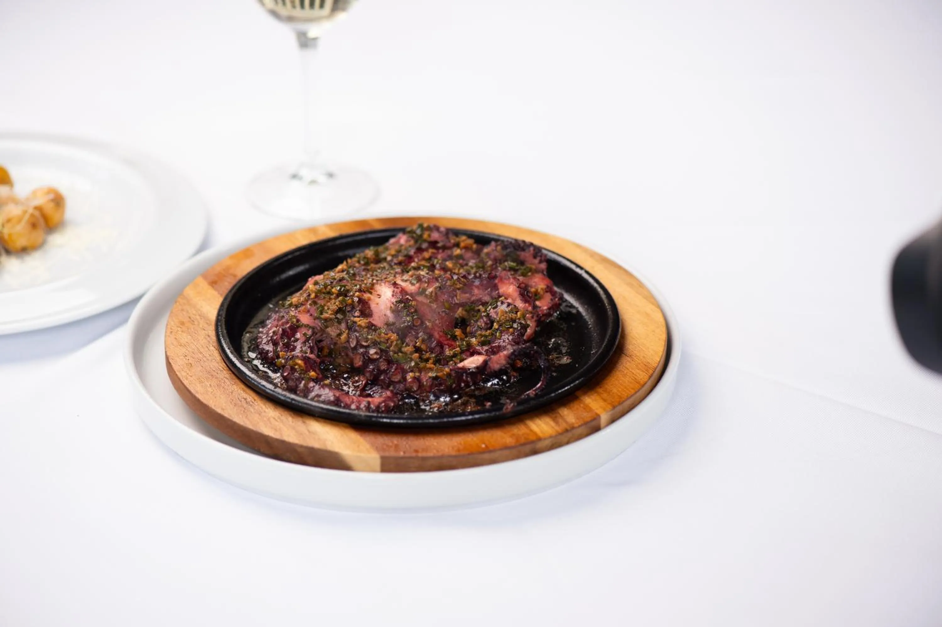 Restaurant/places to eat in Hotel Dann Carlton Medellín