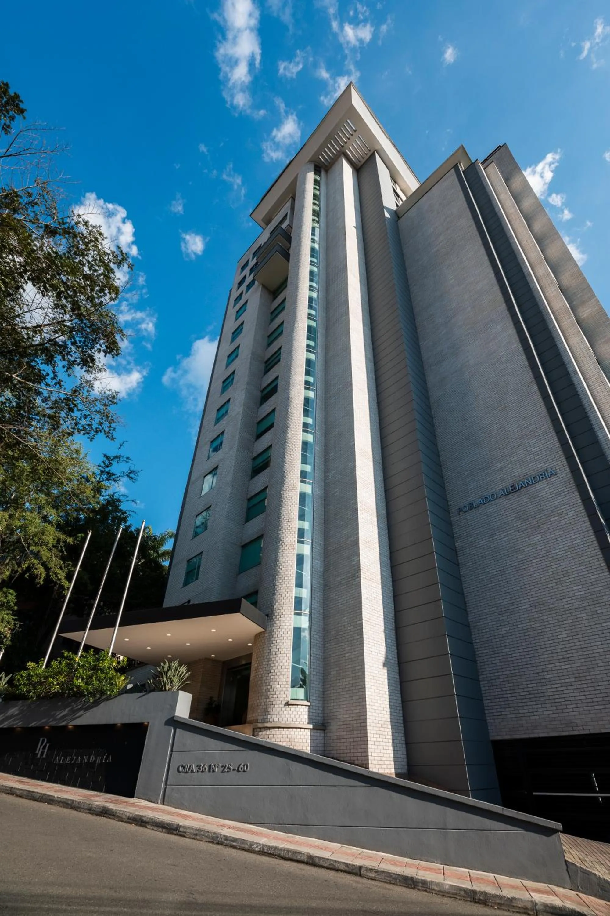 Facade/entrance in Hotel Poblado Alejandria