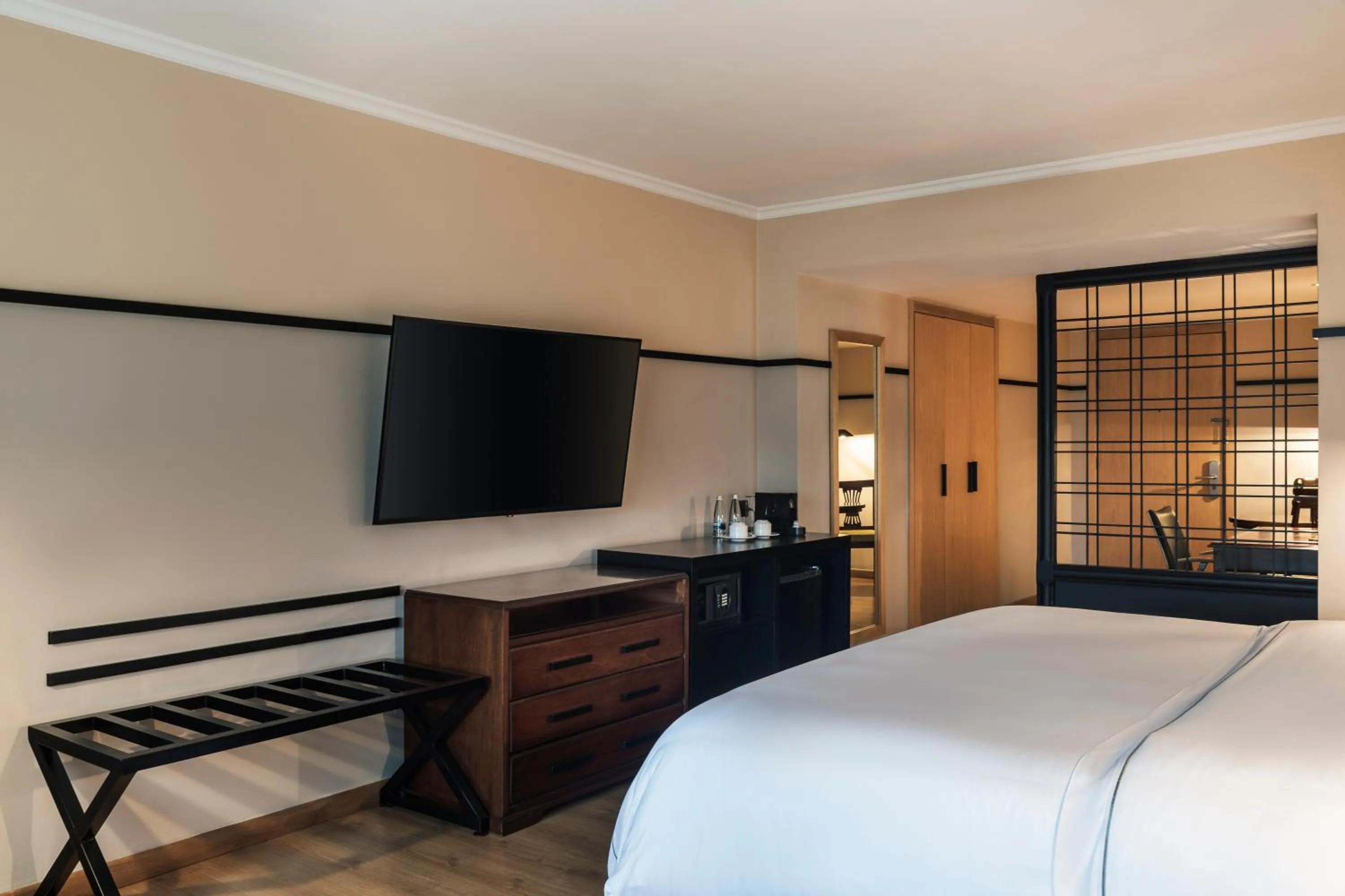 TV and multimedia, Bed in Hotel Poblado Plaza