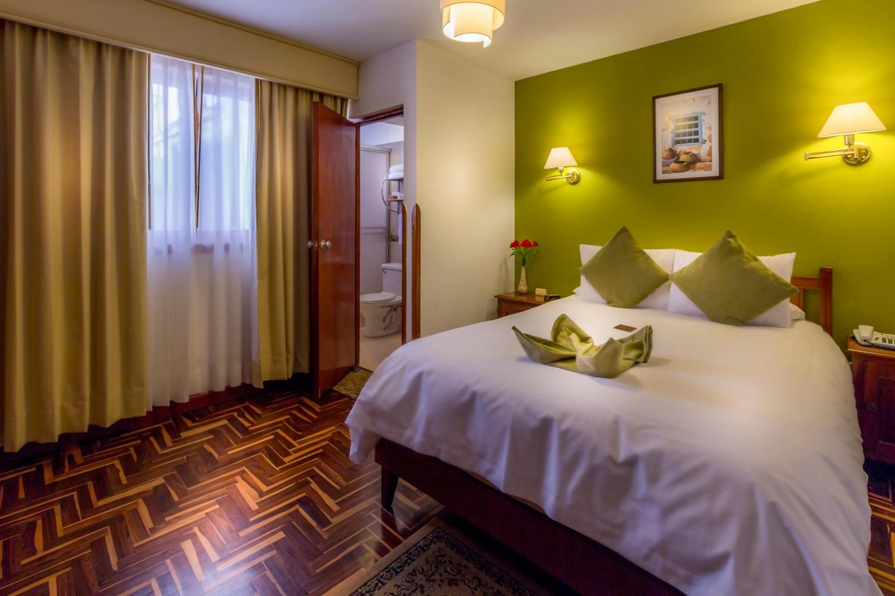 Bedroom, Bed in El Virrey Boutique