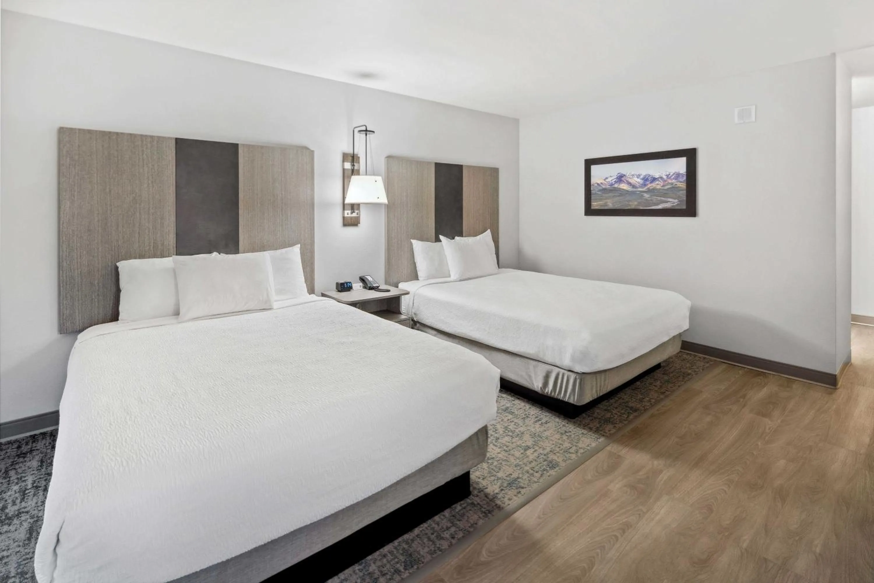 Bed in Grande Denali Lodge