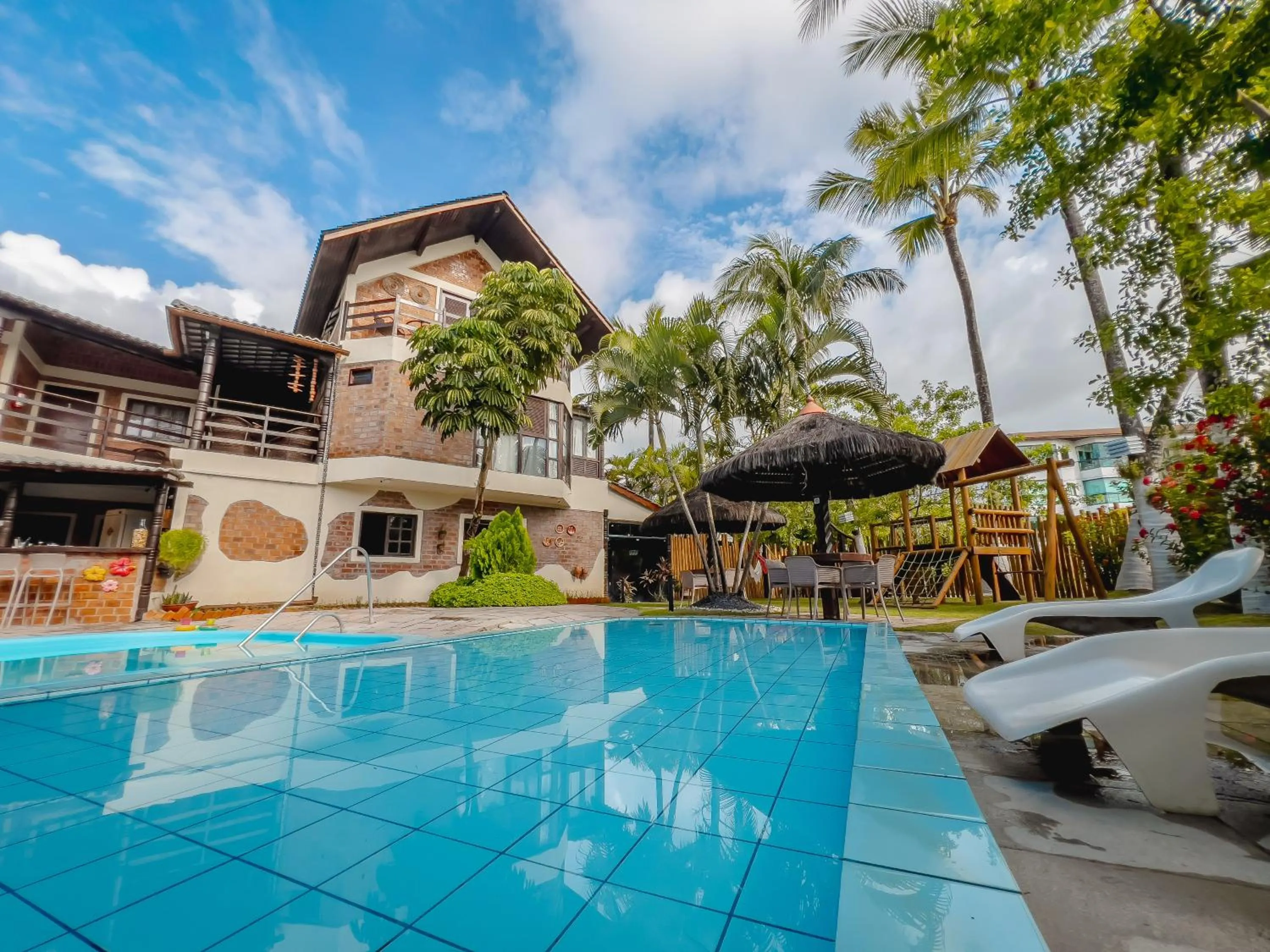 Pool view in Pousada Pérola do Porto