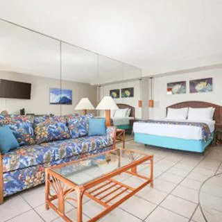 Bed in Kona Islander