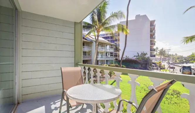 Patio in Kona Islander