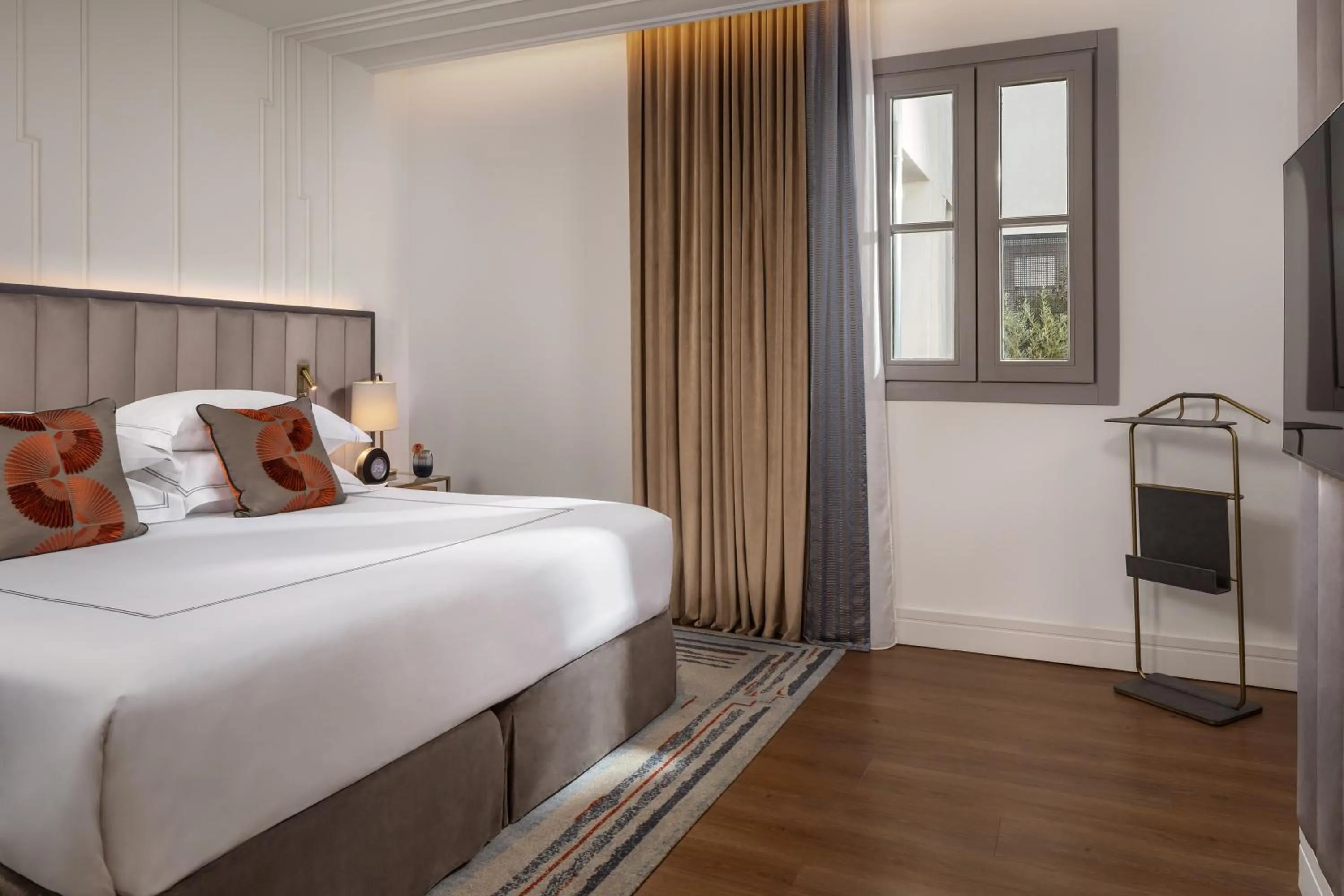 Bedroom, Bed in Gran Hotel Inglés - The Leading Hotels of the World