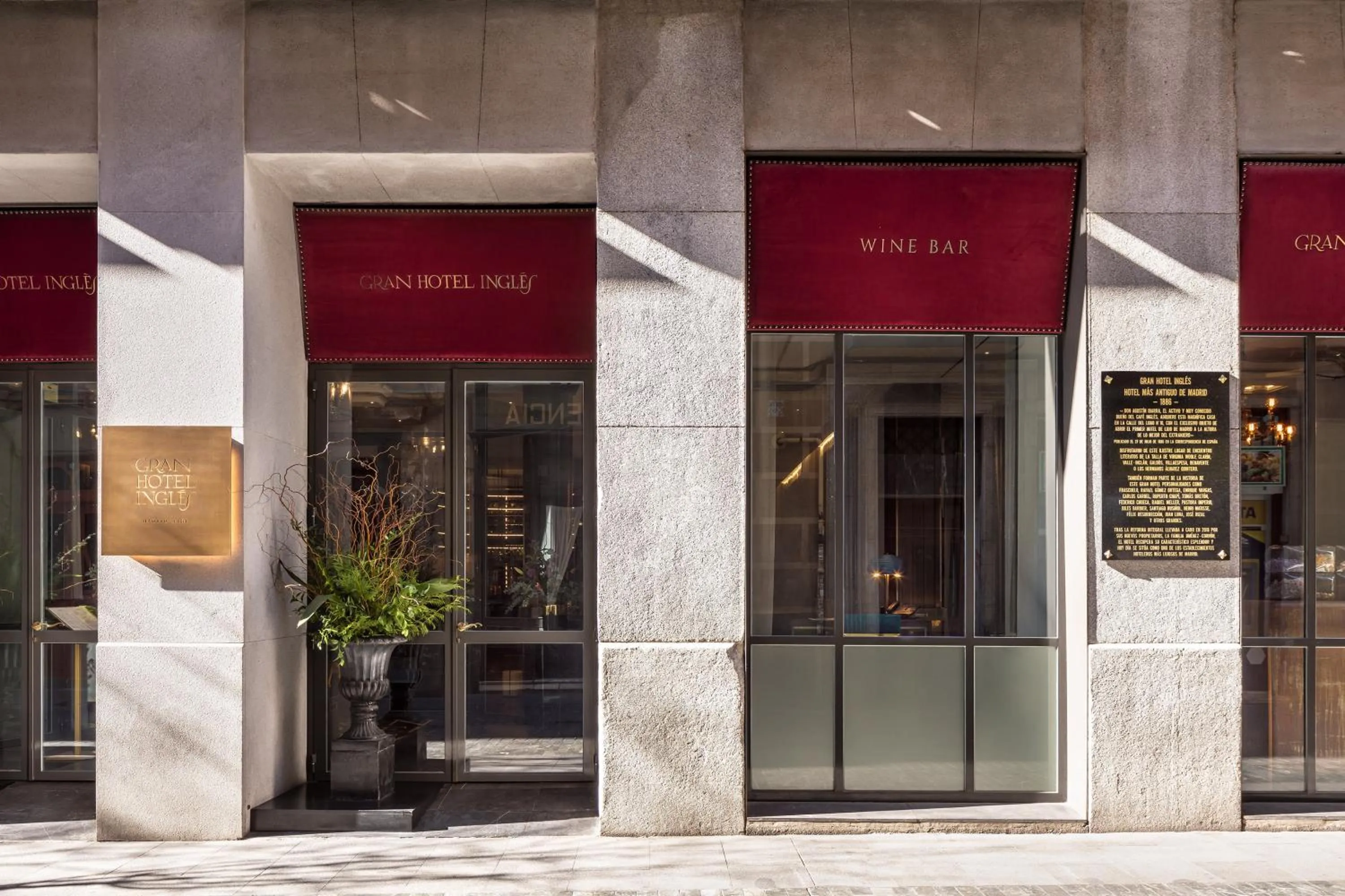 Facade/entrance in Gran Hotel Inglés - The Leading Hotels of the World