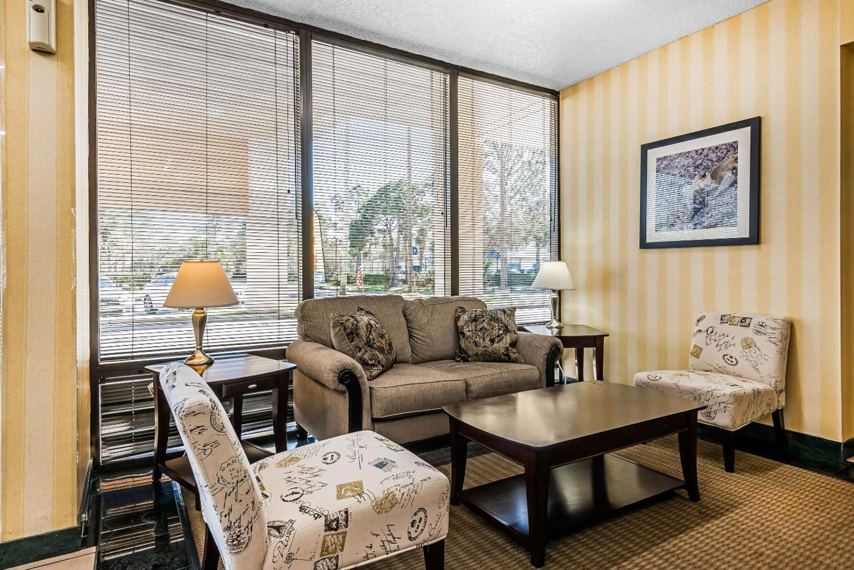 Lobby or reception in Quality Inn