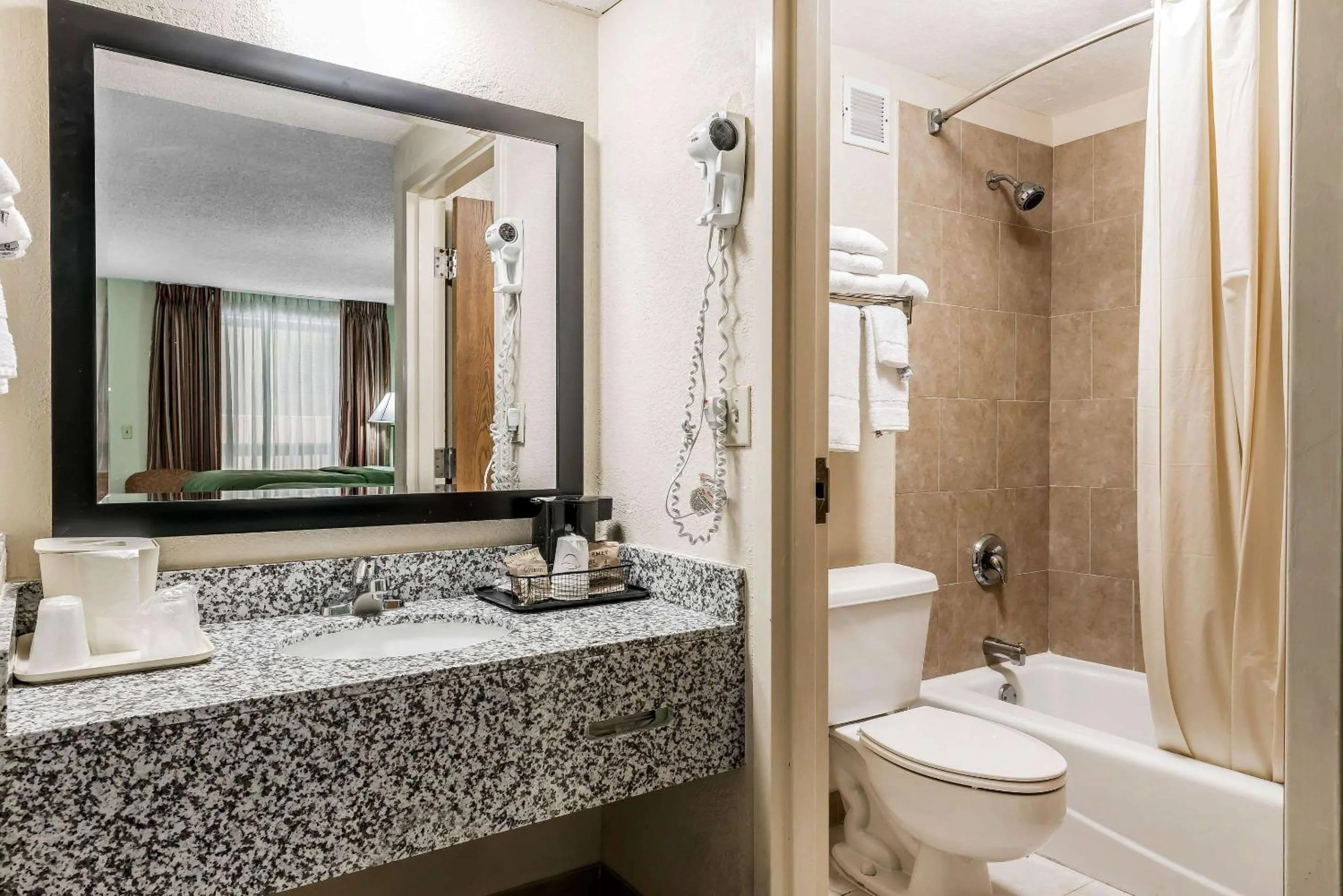 Bedroom in Quality Inn