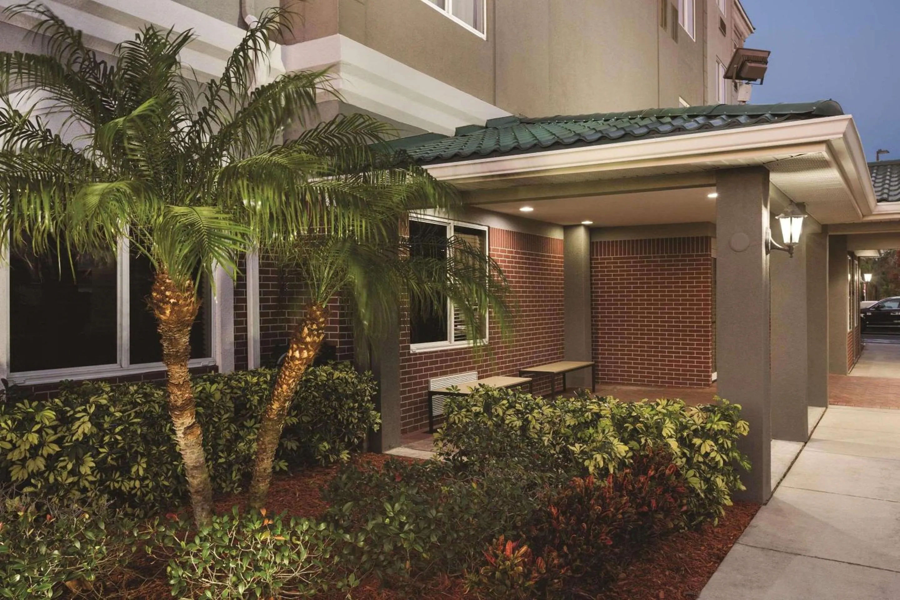 Property building in Country Inn & Suites by Radisson, St Petersburg - Clearwater, FL